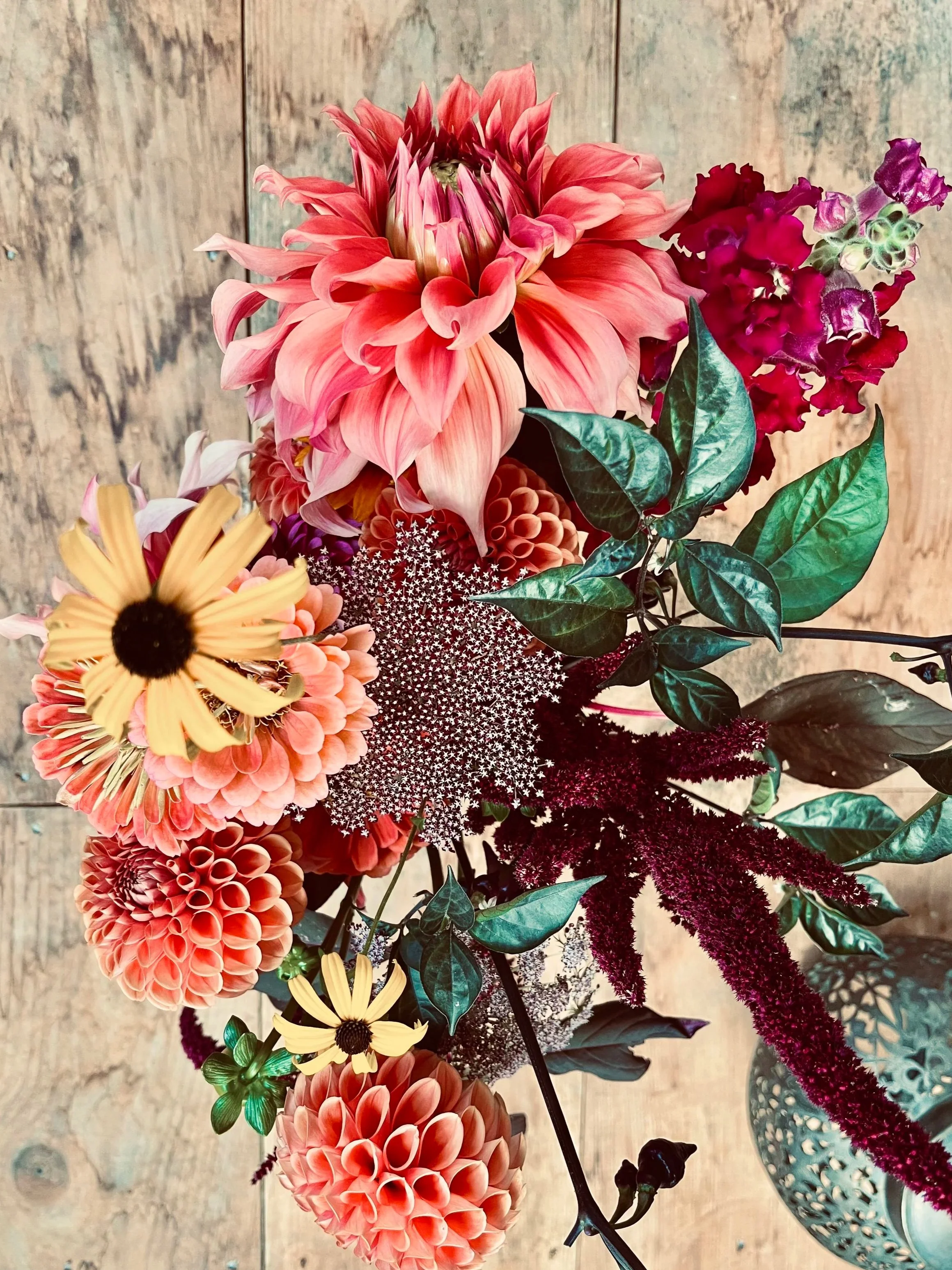 moreflowers2.jpg