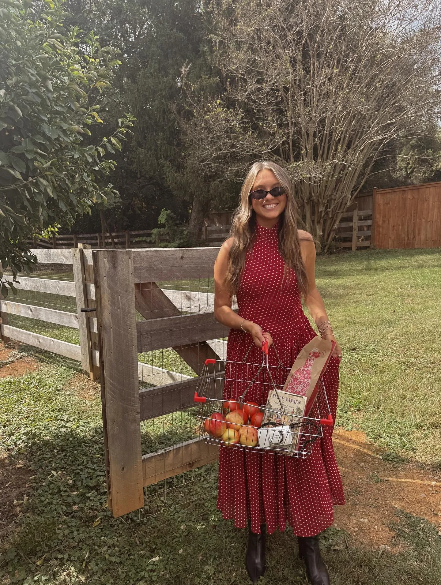 thanks, i got it from my best friend&rsquo;s closet 👗🧣👚🧥👖

DROPPING WEDNESDAY, OCTOBER 15TH!!