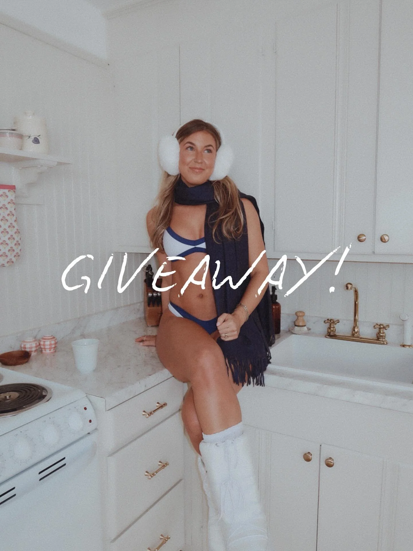 it&rsquo;s timeeee❄️⛷️💌 I&rsquo;ll be gifting 3 of YOU the entire &ldquo;SUMMIT COLLECTION&rdquo; + some fun goodies (sneak peeks on second slide!) 

winners will be announced this Friday! January 30th!!! ON DROP DAY!

how to enter:
1. Like this pos