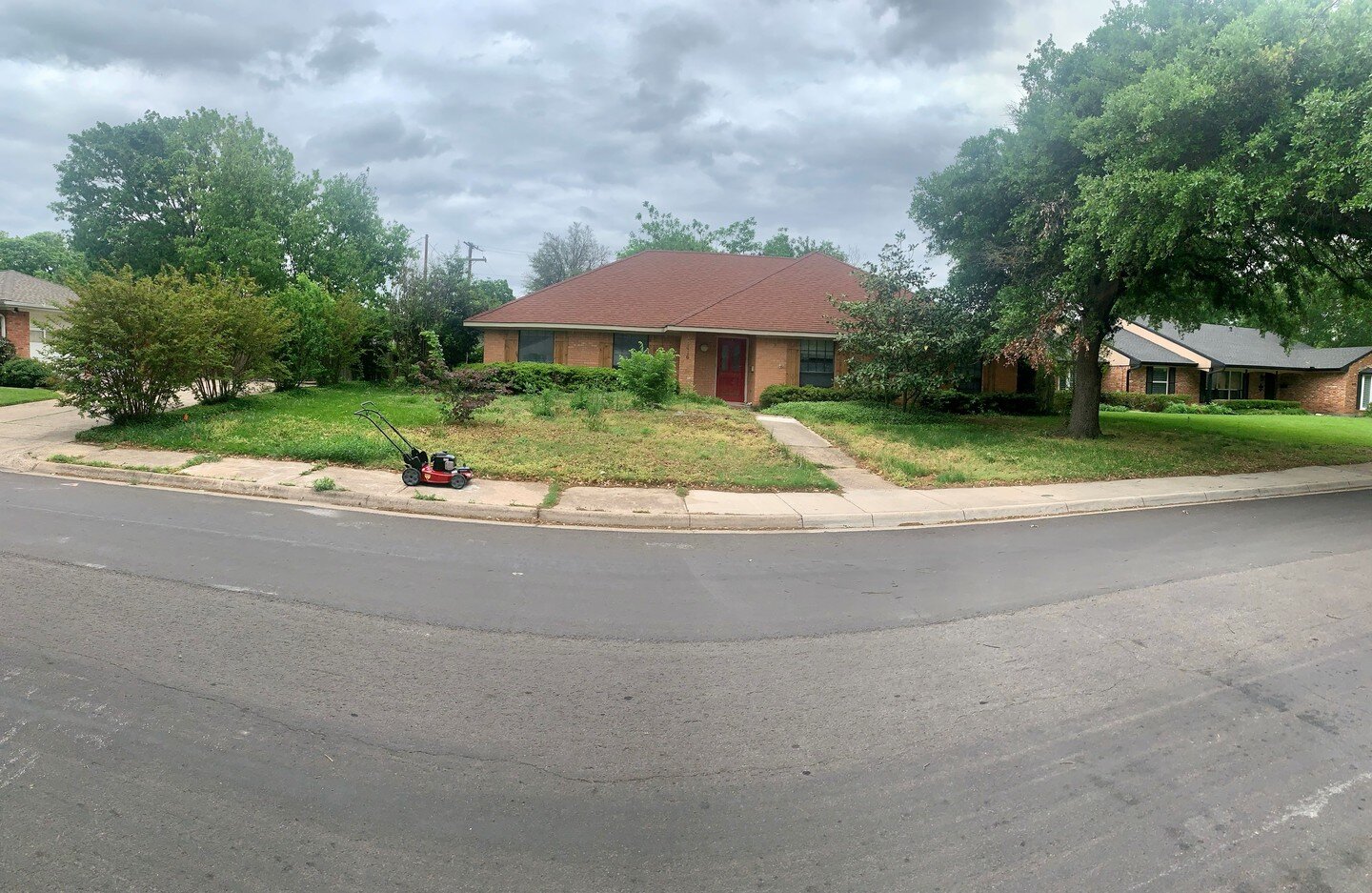 A little sweat equity before / in-progress on our new home project this weekend! 💪

#yardwork #renovation #fixerupper #homerenovation #yard #workinprogress
