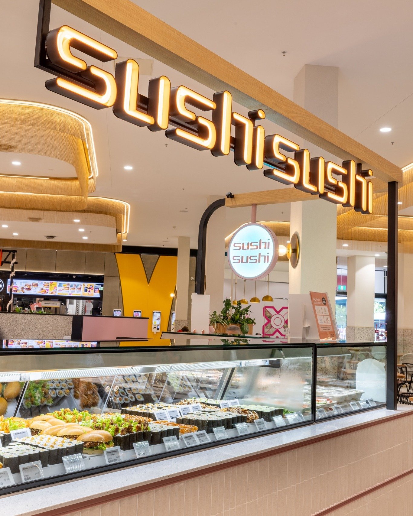 Something fresh for lunch? 🍣

Say hello to @sushisushiaus, now at City Cross. Your new go-to for the perfect balance of quick, convenient and satisfying.

#CBD #citycross #adelaide #foodcourt