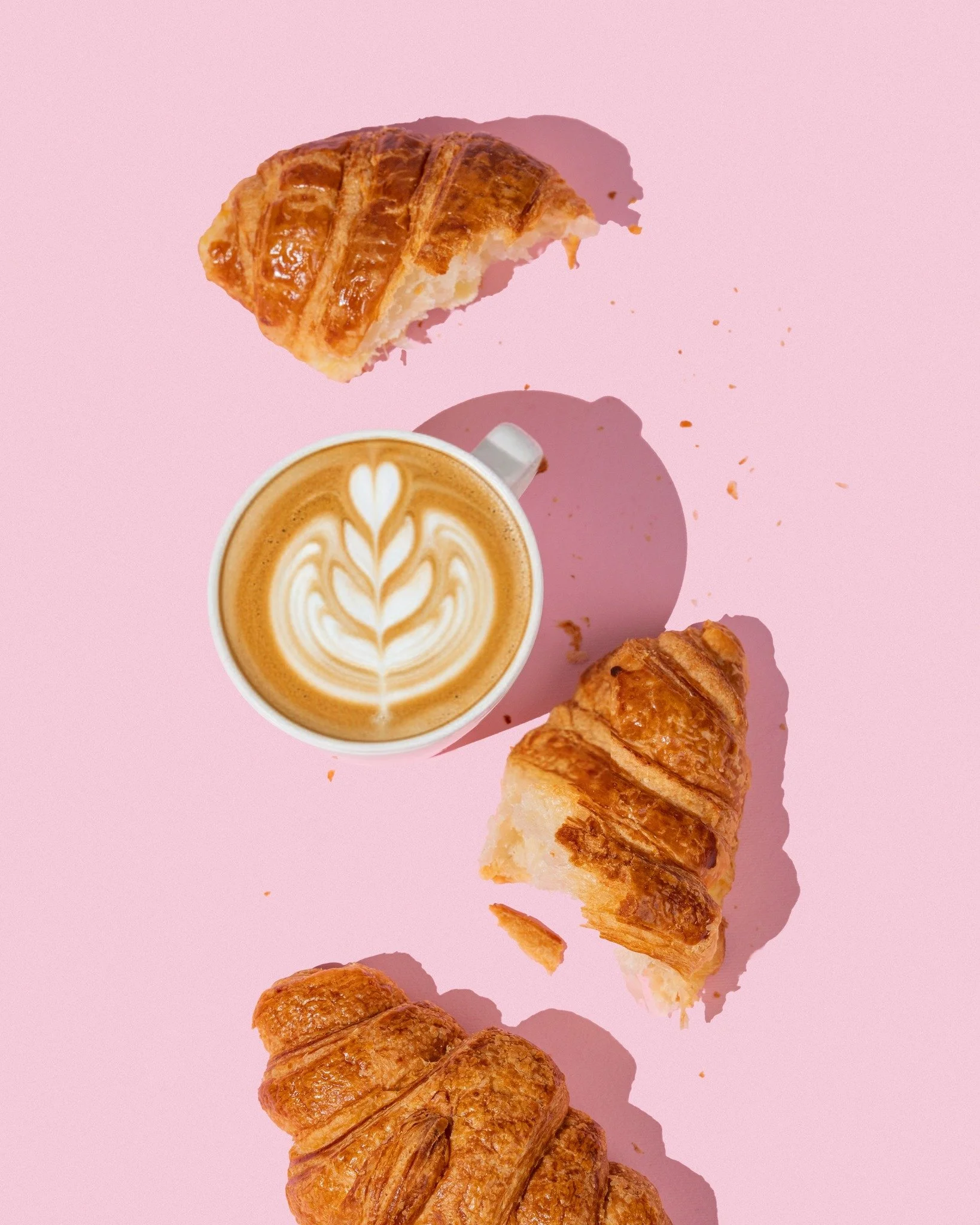 Not just coffee ☕

Bean Bar at City Cross is serving up great coffee alongside a mix of sweet treats and savoury bites, perfect for any time of day in the CBD.

#citycross #CBD #onestopshop #beanbar