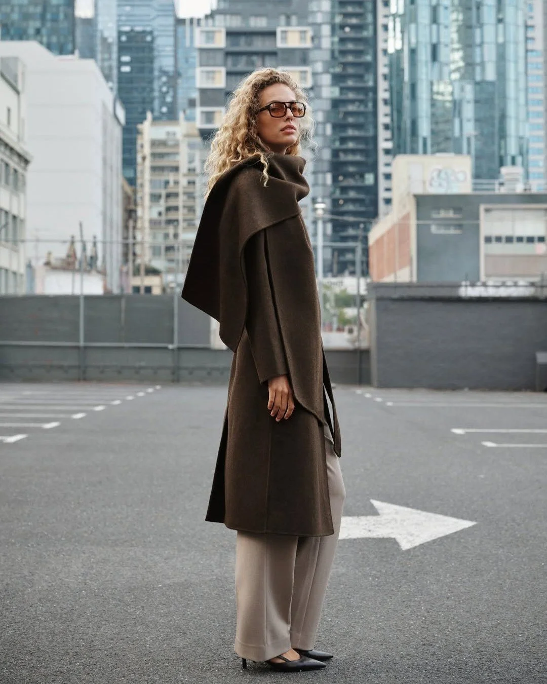 Cozy, yet chic 🤎

The Emily Felled Scarf Coat from Forever New is the perfect blend of warmth and style. Discover new arrivals for the change in season in store at City Cross.

#citycross #CBD #onestopshop #forevernew