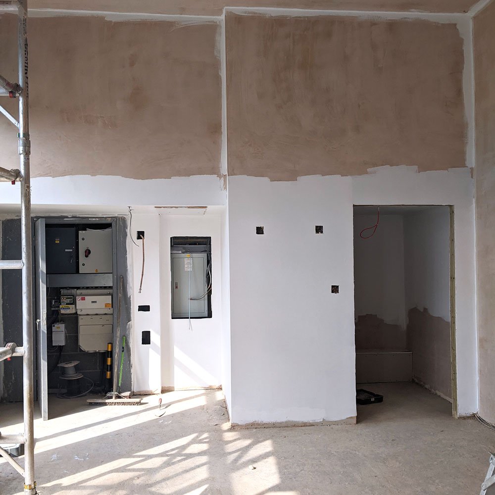 bakery-plaster-walls.jpg