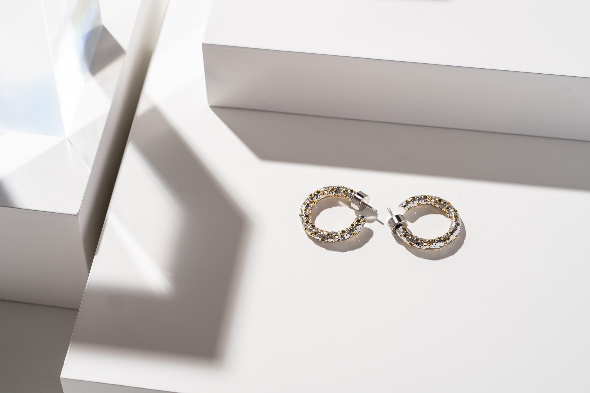 Grace Earrings in White Gold