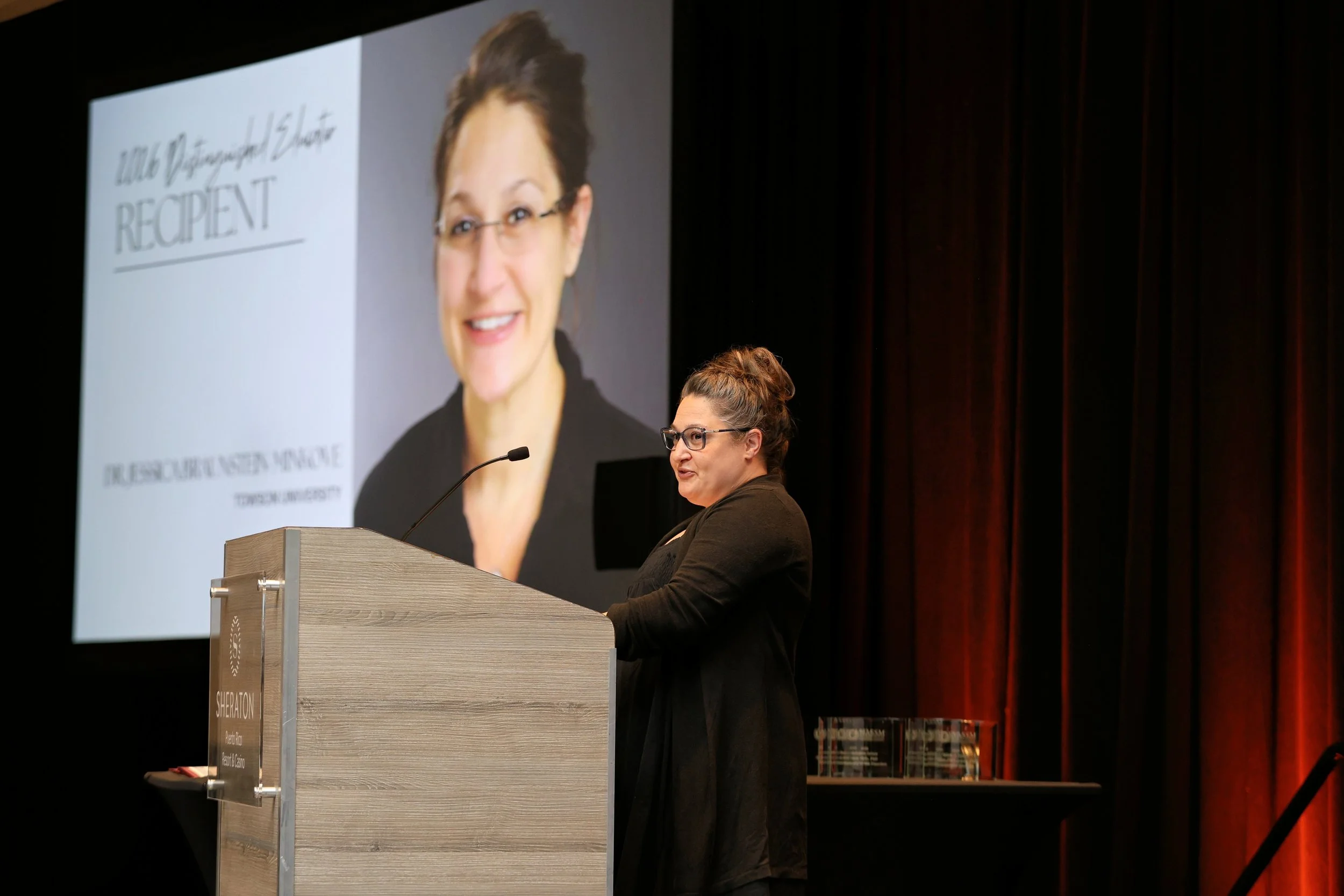 Jessica Braunstein-Mikove accepting her award