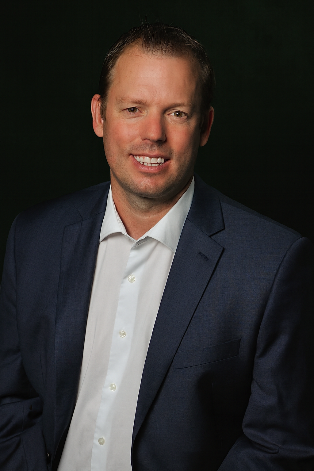 Headshot of Dr. Bob Heere