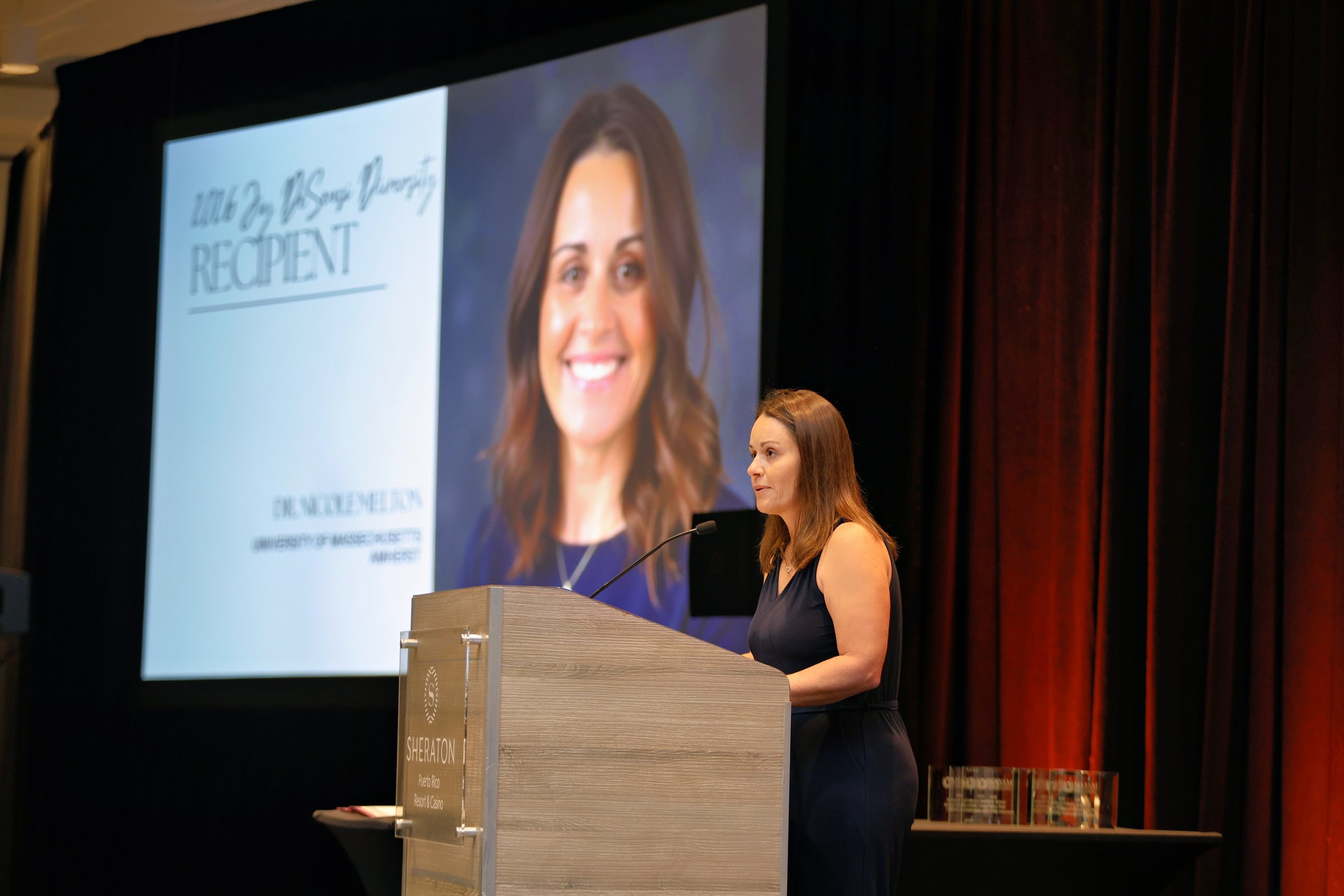 Nicole Melton giving her acceptance speech