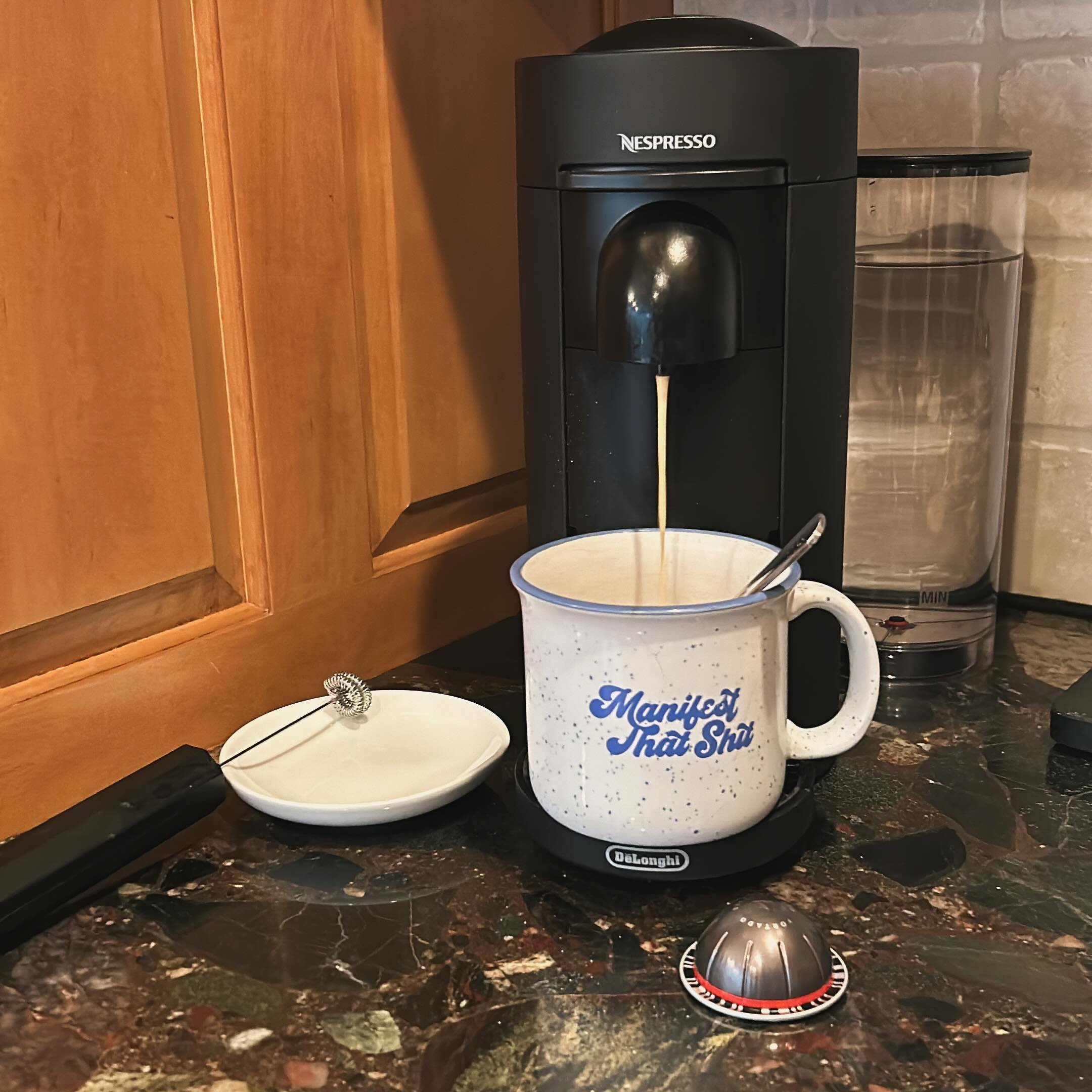 I adore my @nespressousa machine! And I loved my @nespresso coffee. That&rsquo;s right. I LOVED it - passed tense. 
I recently have been drinking #decaf only. Nespresso needs more and better flavor options for us decaf drinkers who want that gorgeous