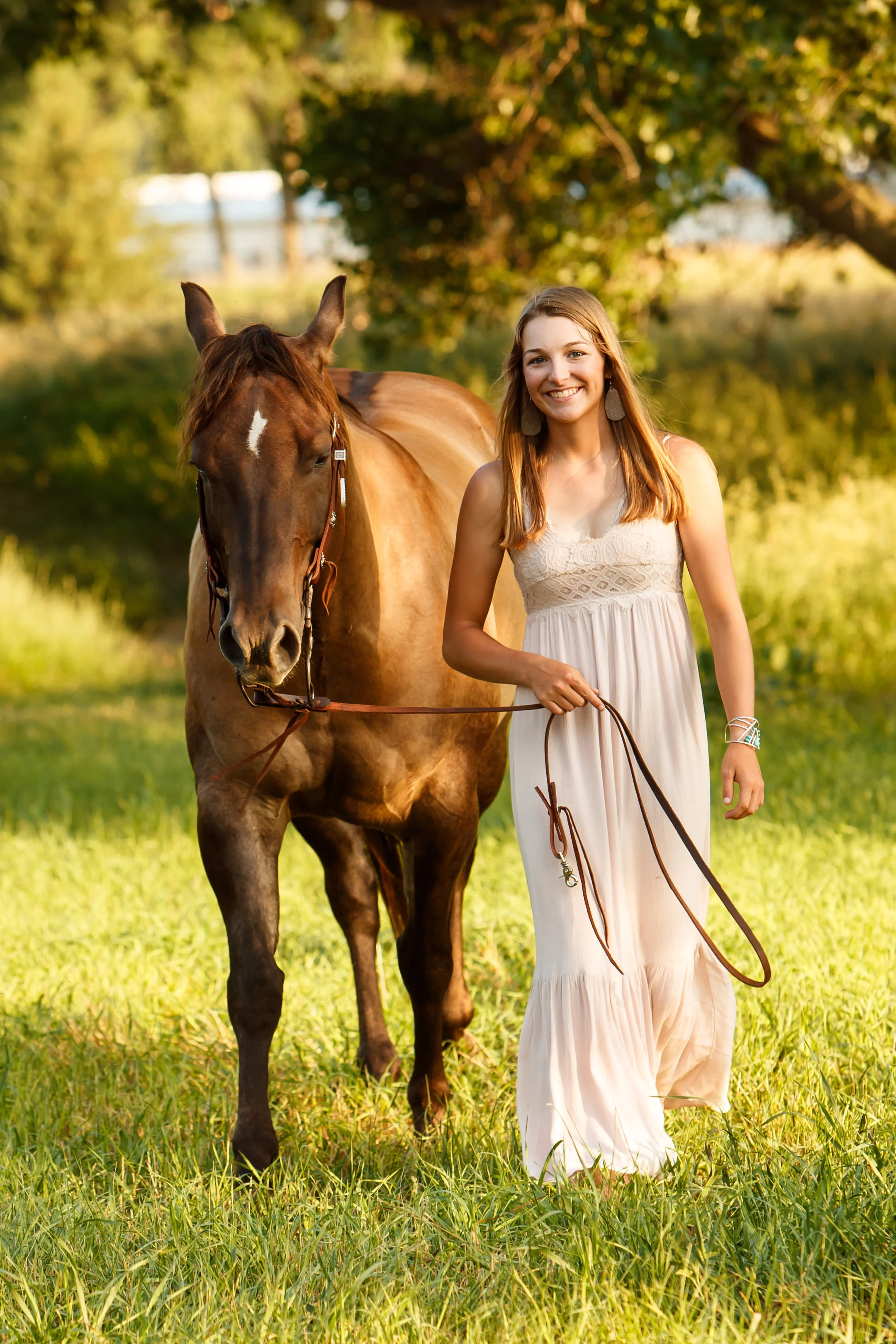 nebraska senior equine photographer kenna dun gelding.jpg