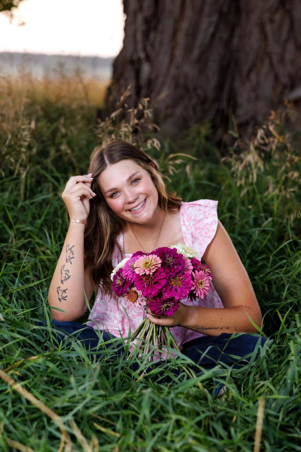 MT HIGHSCHOOL SENIOR GIRL24.jpg