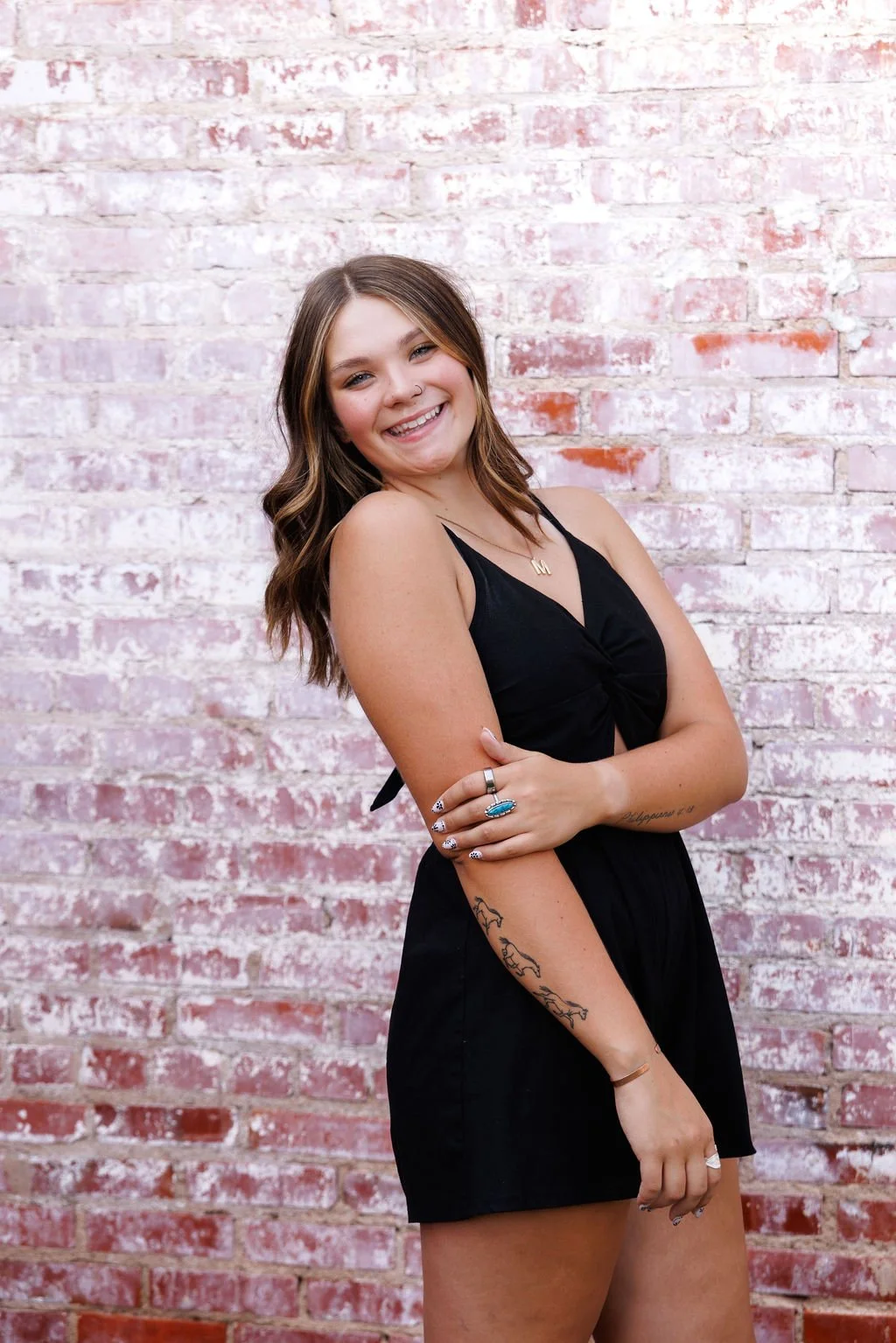 MT HIGHSCHOOL SENIOR GIRL3.jpg