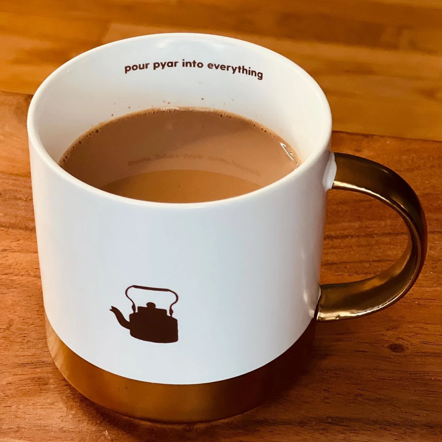 A little hump day reminder ✨
Pyar = love 
.
.
.
Cup by @pyarful