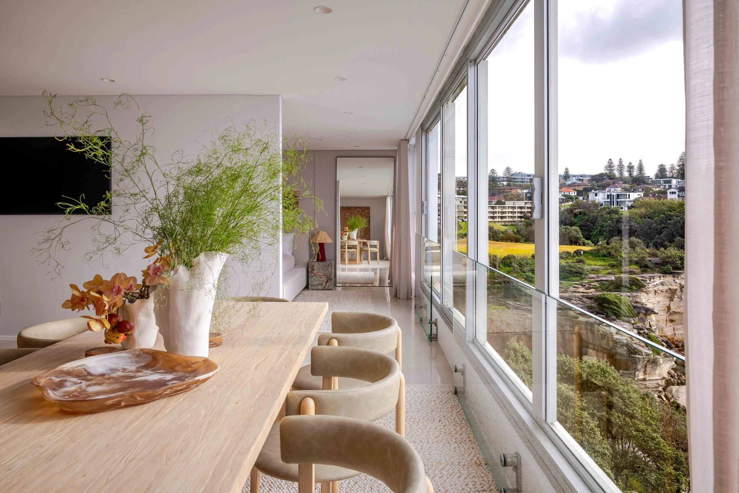 VaucluseapartmentLizKeene_0X5A3893-HDR.jpg