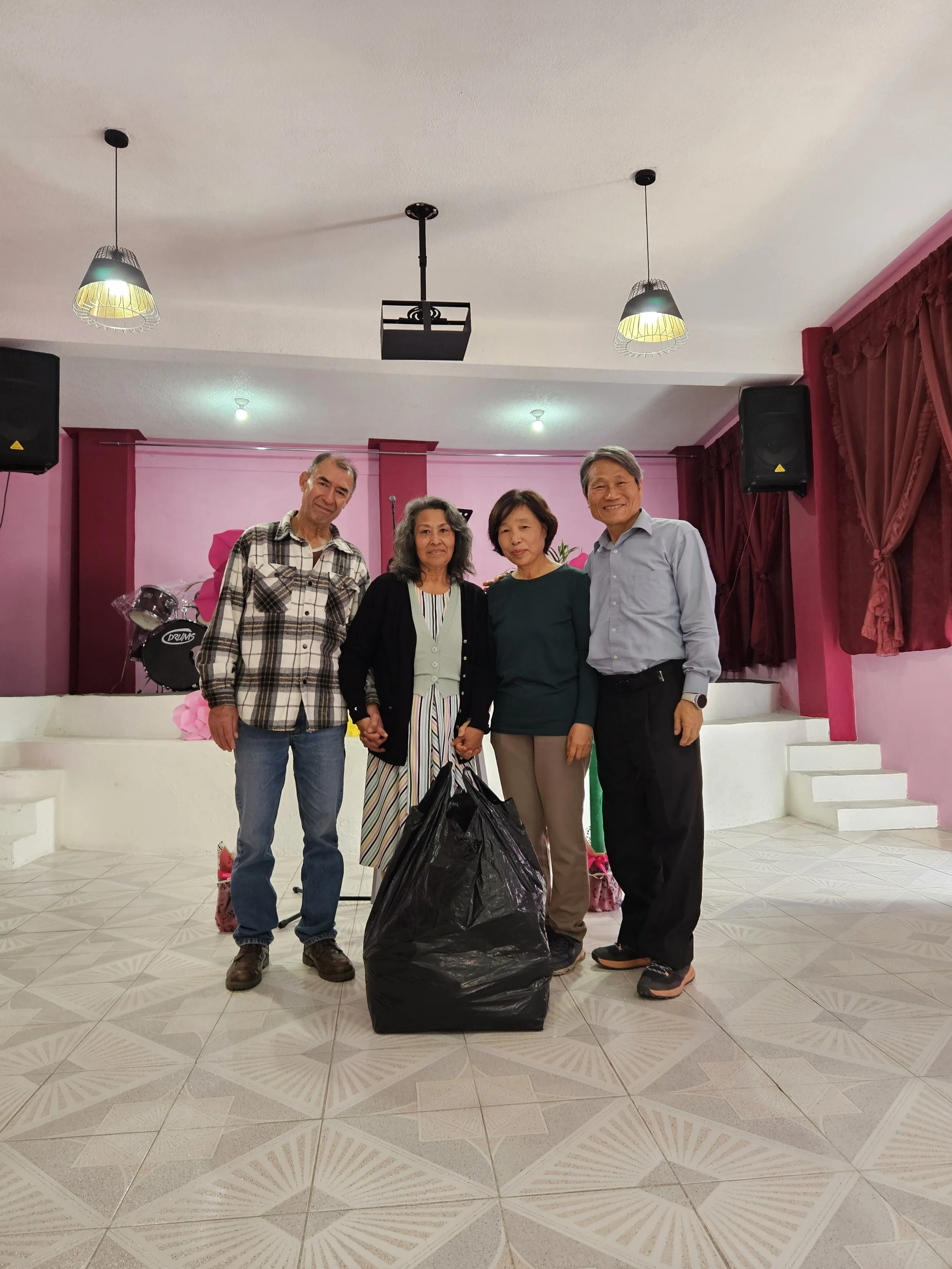 Iglesia El Shaddai (Metepec)- Pastora Hilaria.jpg