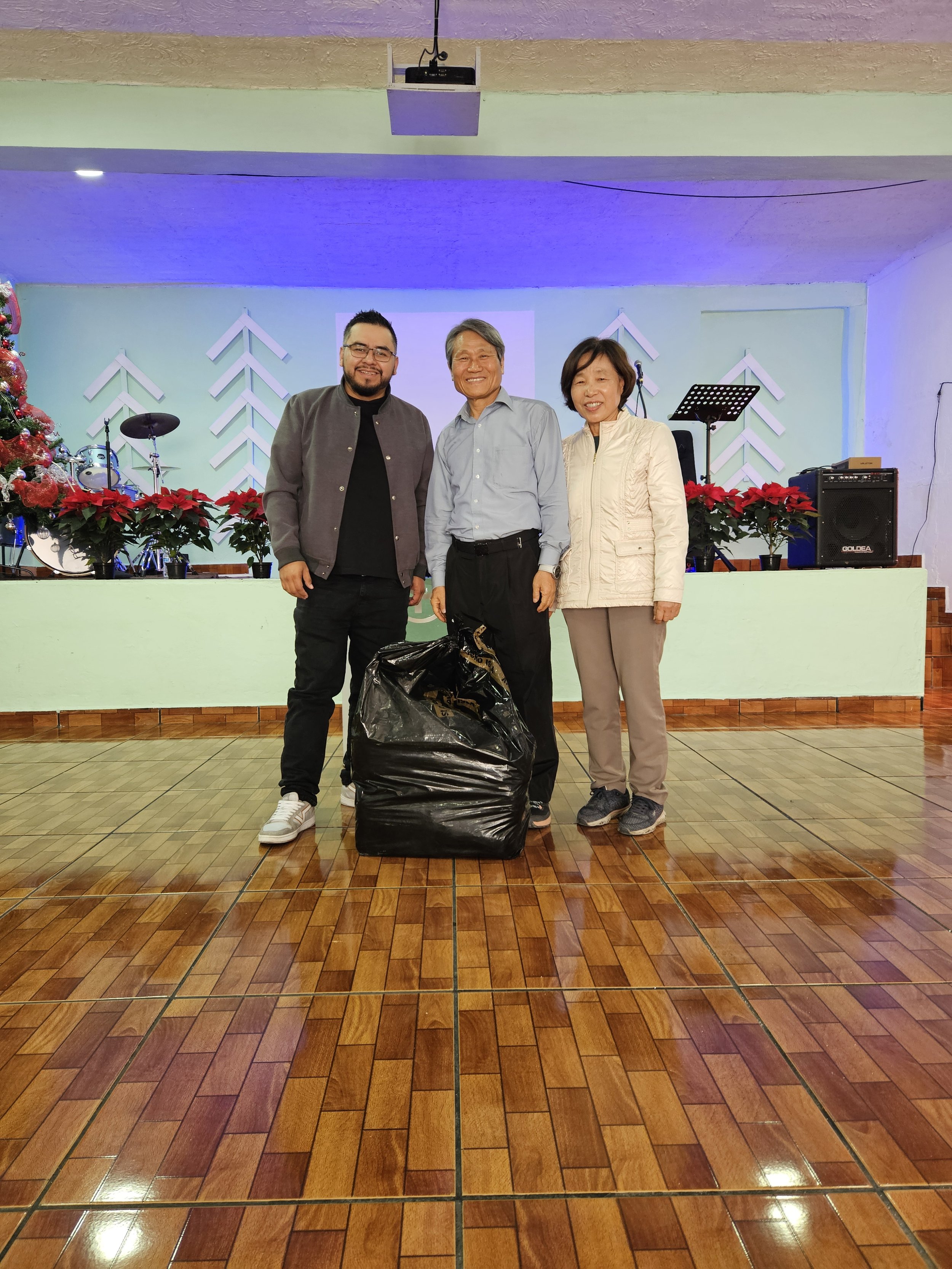 Iglesia Vida Abundante (Metepec)- Pastor Dvid.jpg