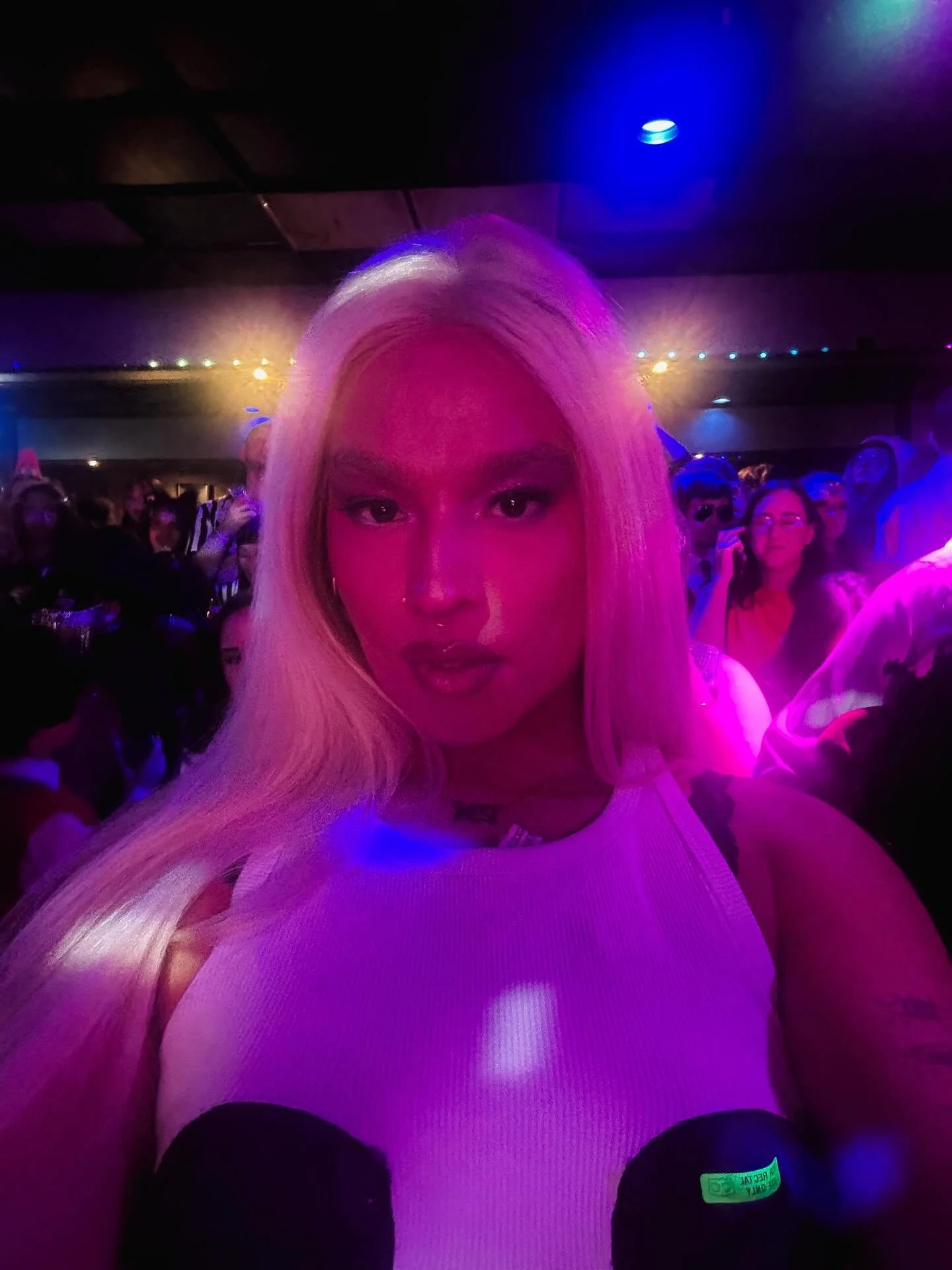 Whatever, I&rsquo;m getting cheese fries. 🩷🩷🩷

Evil in human form for Halloween 2025. The queen Regina George. 👑

Hair is Malibu by @layed_like_audreyy 💜

#meangirls #reginageorge #halloween2025