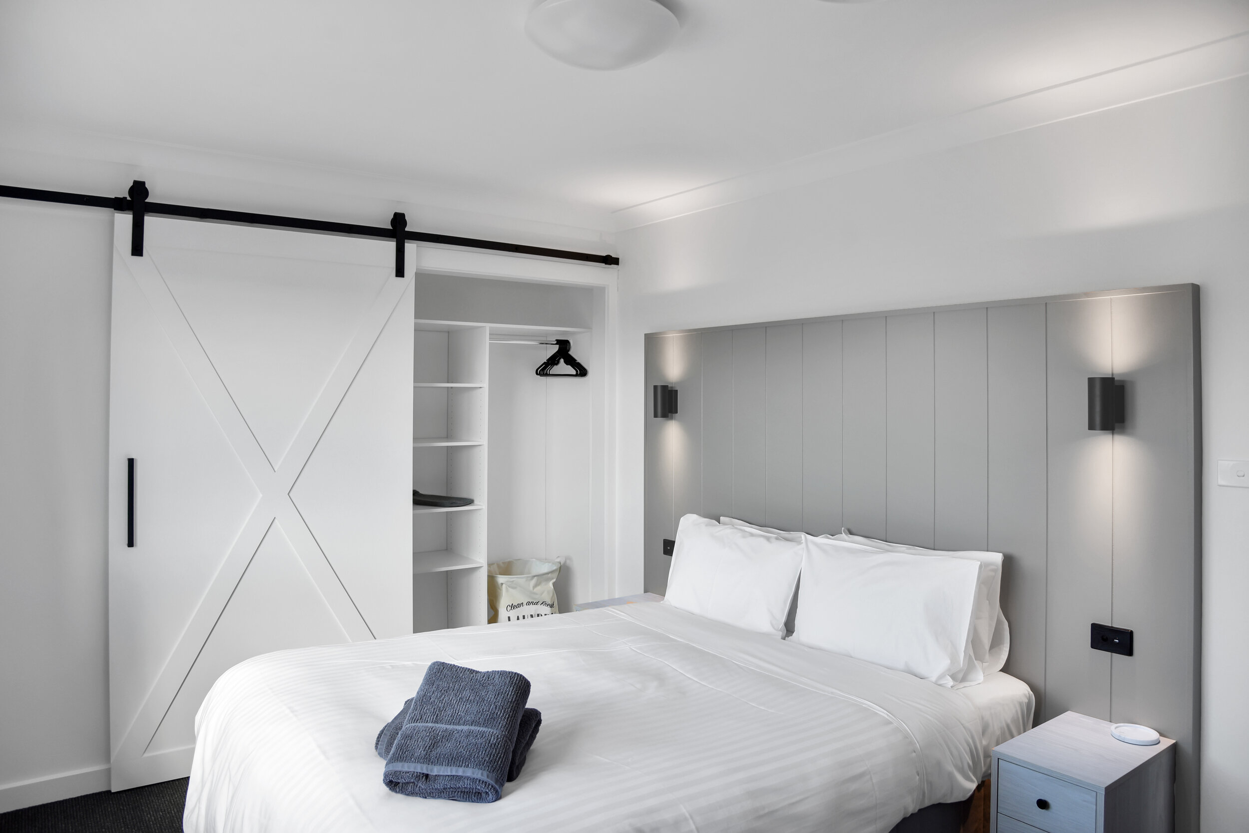 bedroom.jpg