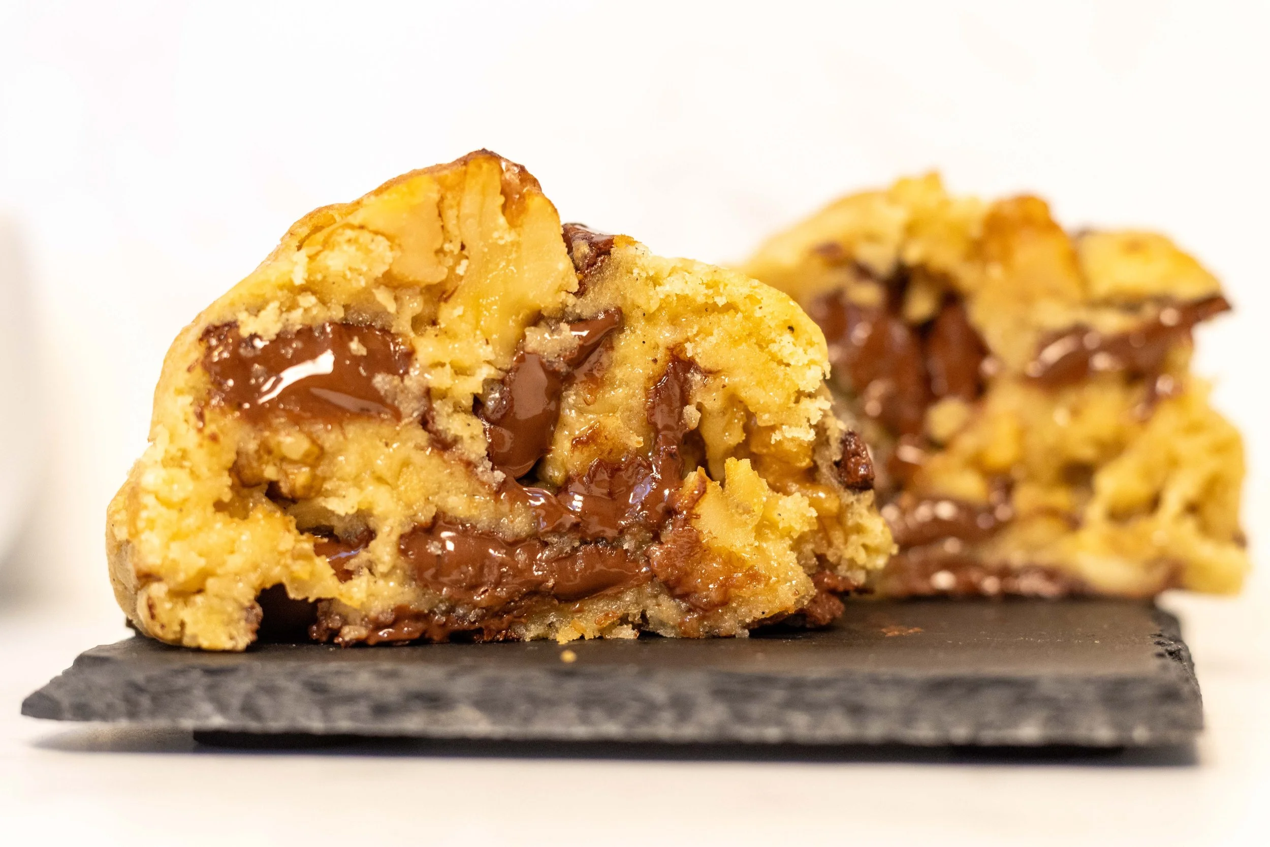 Levain (New York) Style Cookies - LUCE Bakery & Patisserie