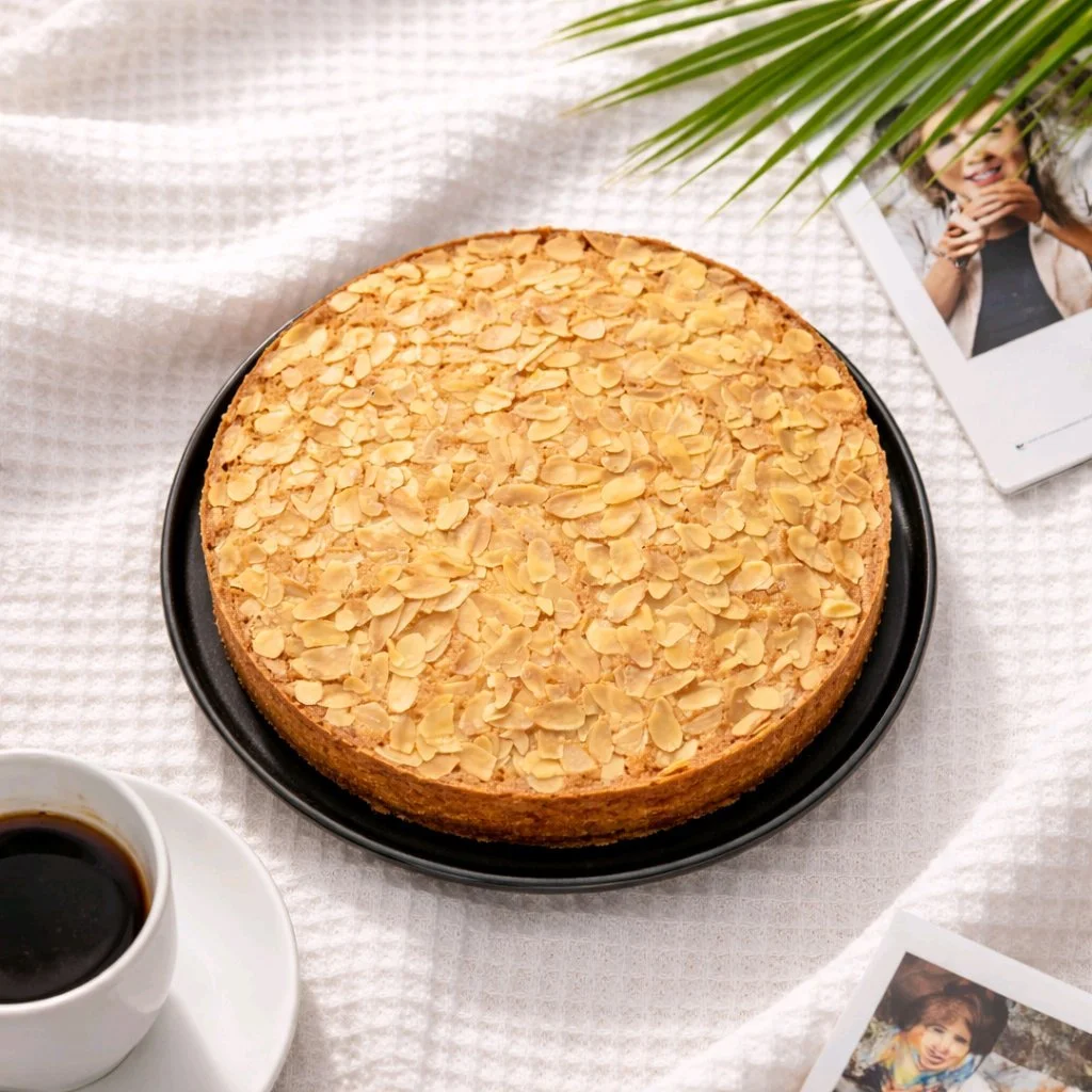 Almonds Cake - LUCE Bakery & Patisserie