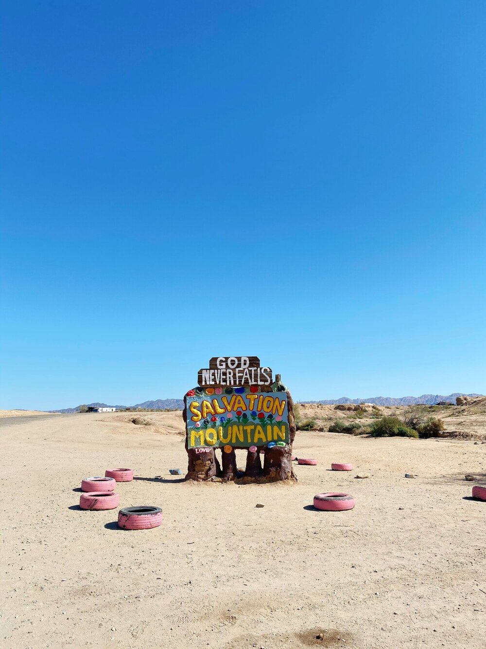 salvationmountain_12.jpg