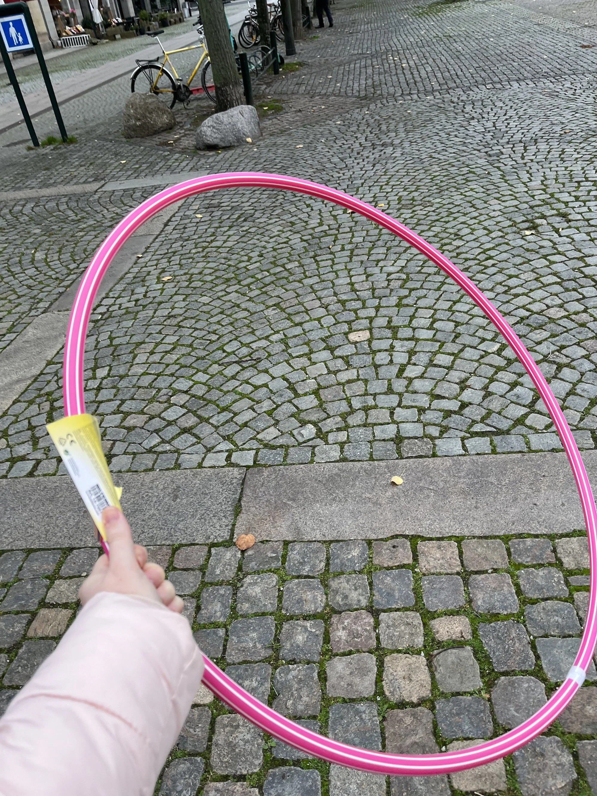 MeganinMalmo_DIYWreath1.jpeg