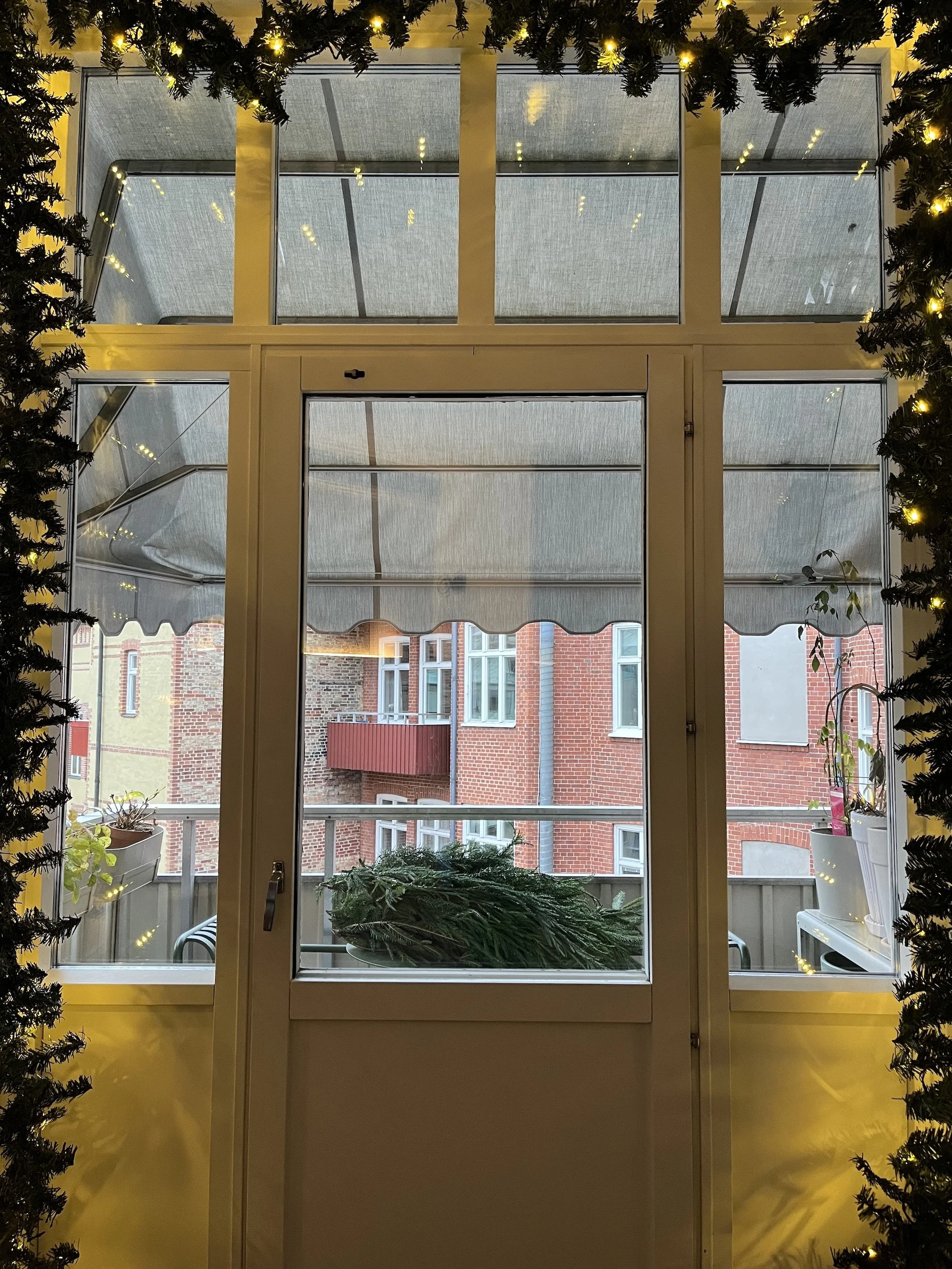 MeganinMalmo_DIYWreath3.jpeg