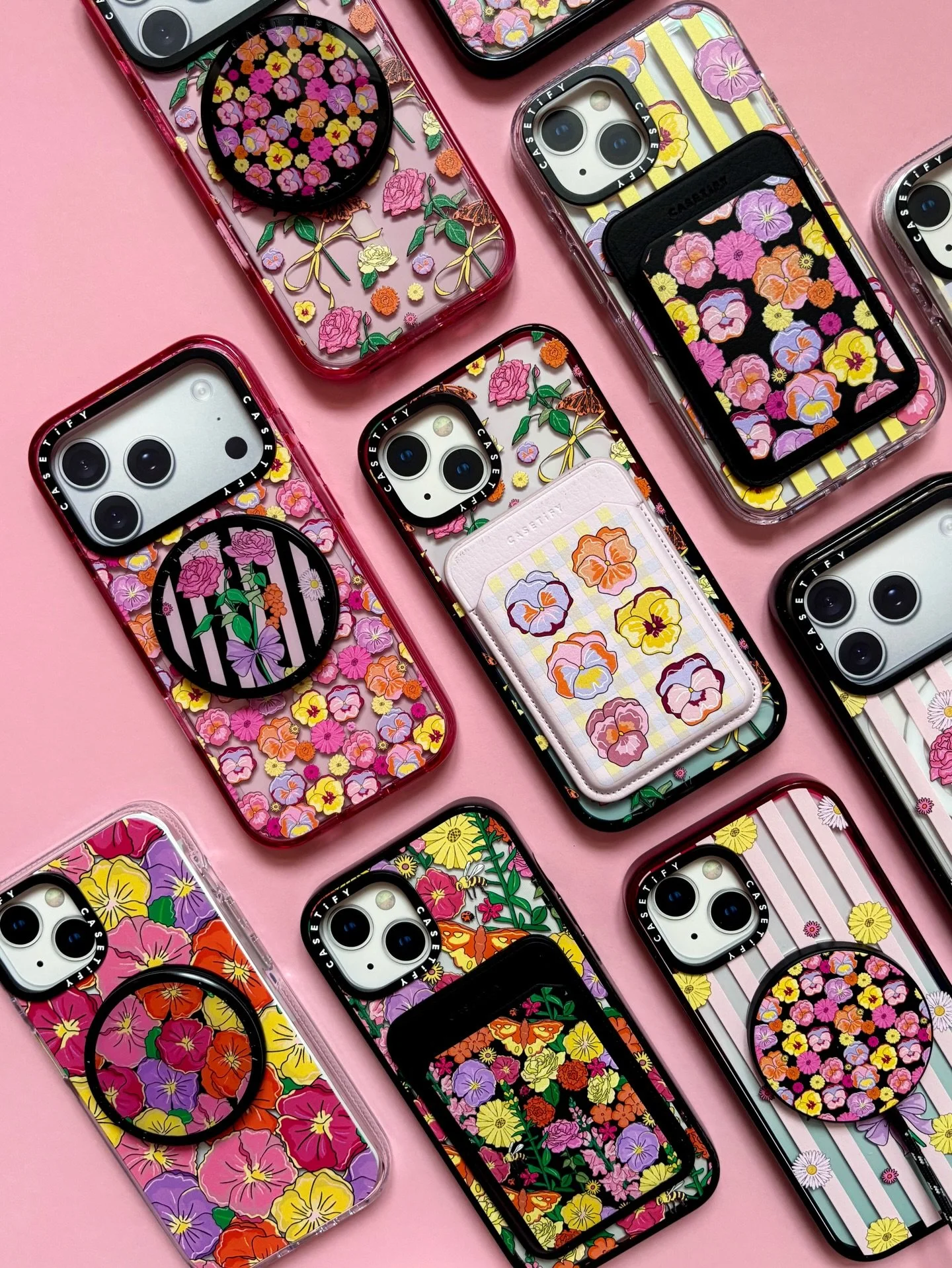 Just bloomed! My brand new collection for @casetify has arrived 🌸💐🐝🌹🐞

A vibrant floral tech collection full of pansies, daisies and roses to carry a bunch of flowers with you wherever you go!