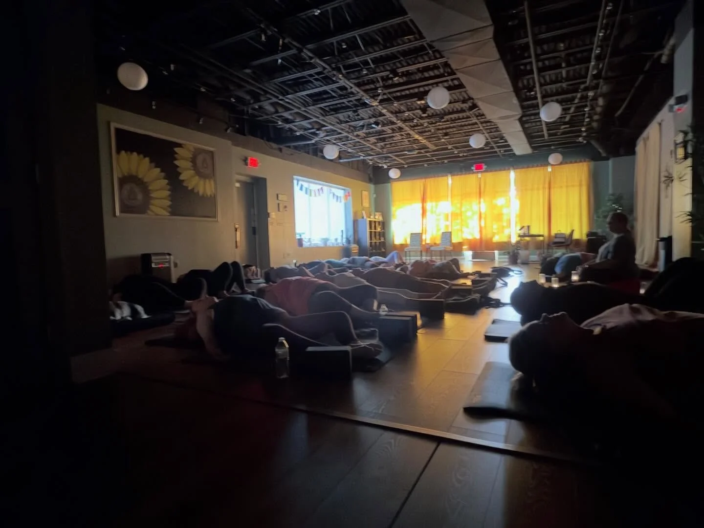 Thank you to the beautiful yogis that came to Candlelight Deep Stretch. 🙏🏻 #solaceyogastudio #deepstretch #yoga #concord