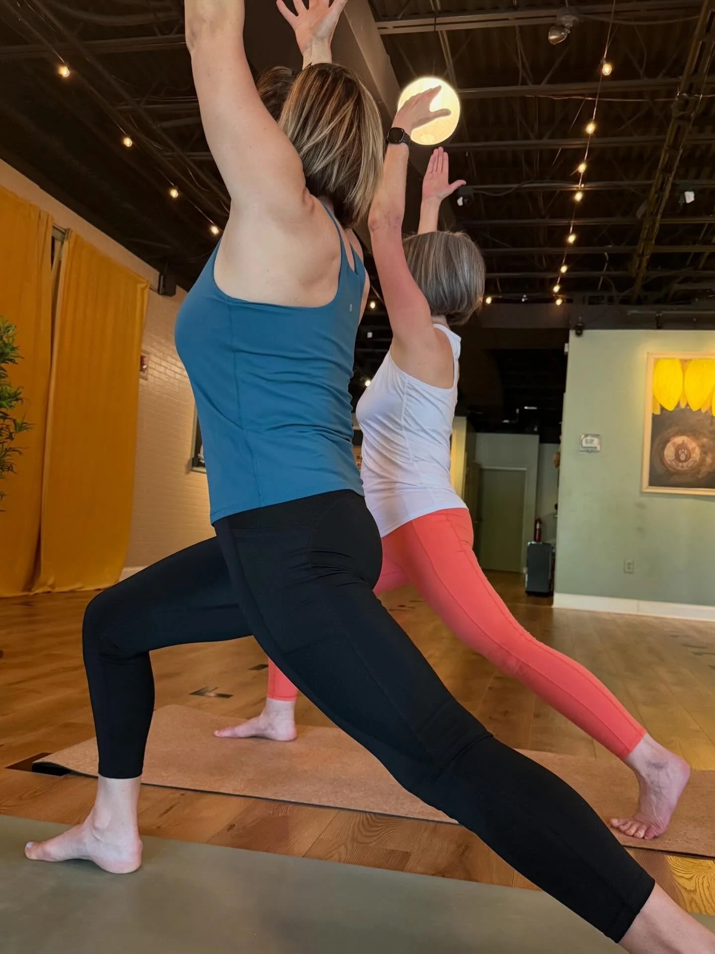 Crescent Lunge is a powerful standing pose that builds strength, balance, and focus. This posture strengthens legs, glutes, and core, opens hip flexors and chest, improves balance and stability and builds focus and stamina. It&rsquo;s even more power