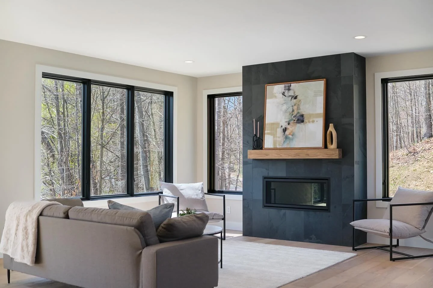 Sleek fireplace goals 🙌🏻 #builder #homebuilder #construction #traversecity #leelanau