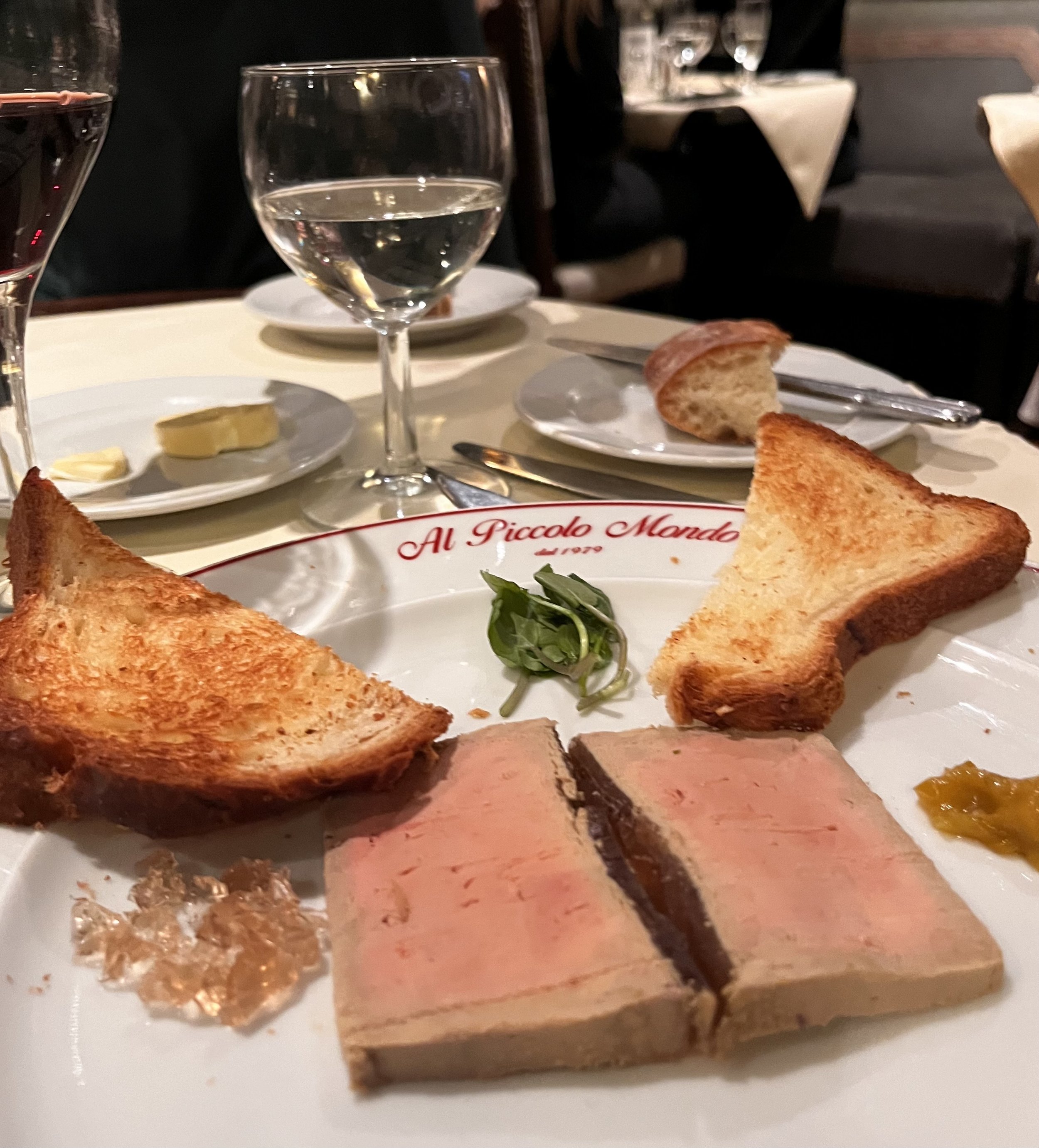 al-piccolo-mondo-restaurant-brussels-tips-from-a-waitress-christmas-goose-liver.jpg