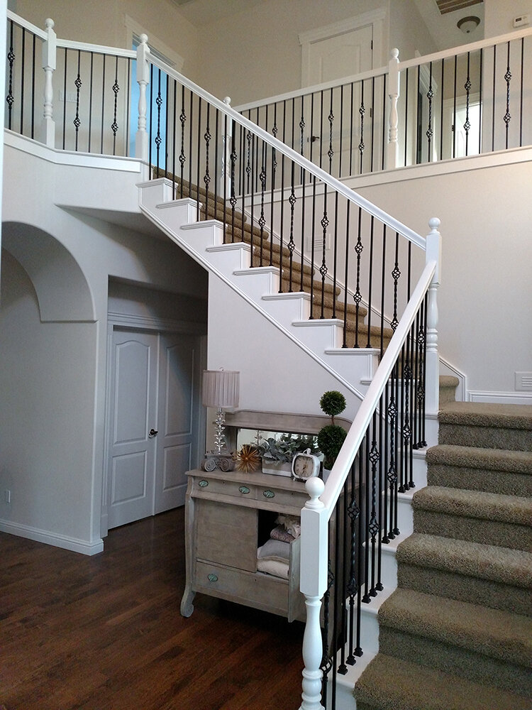 ron balusters from the Horizon Collection by L.J. Smith Stair Systems.jpg