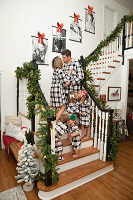 Tips on Decorating Interior Stairways for the Holidays — L.J. Smith Stair Systems Tips On Decorating Interior Stairways For The Holidays — L.J. Smith Stair Systems