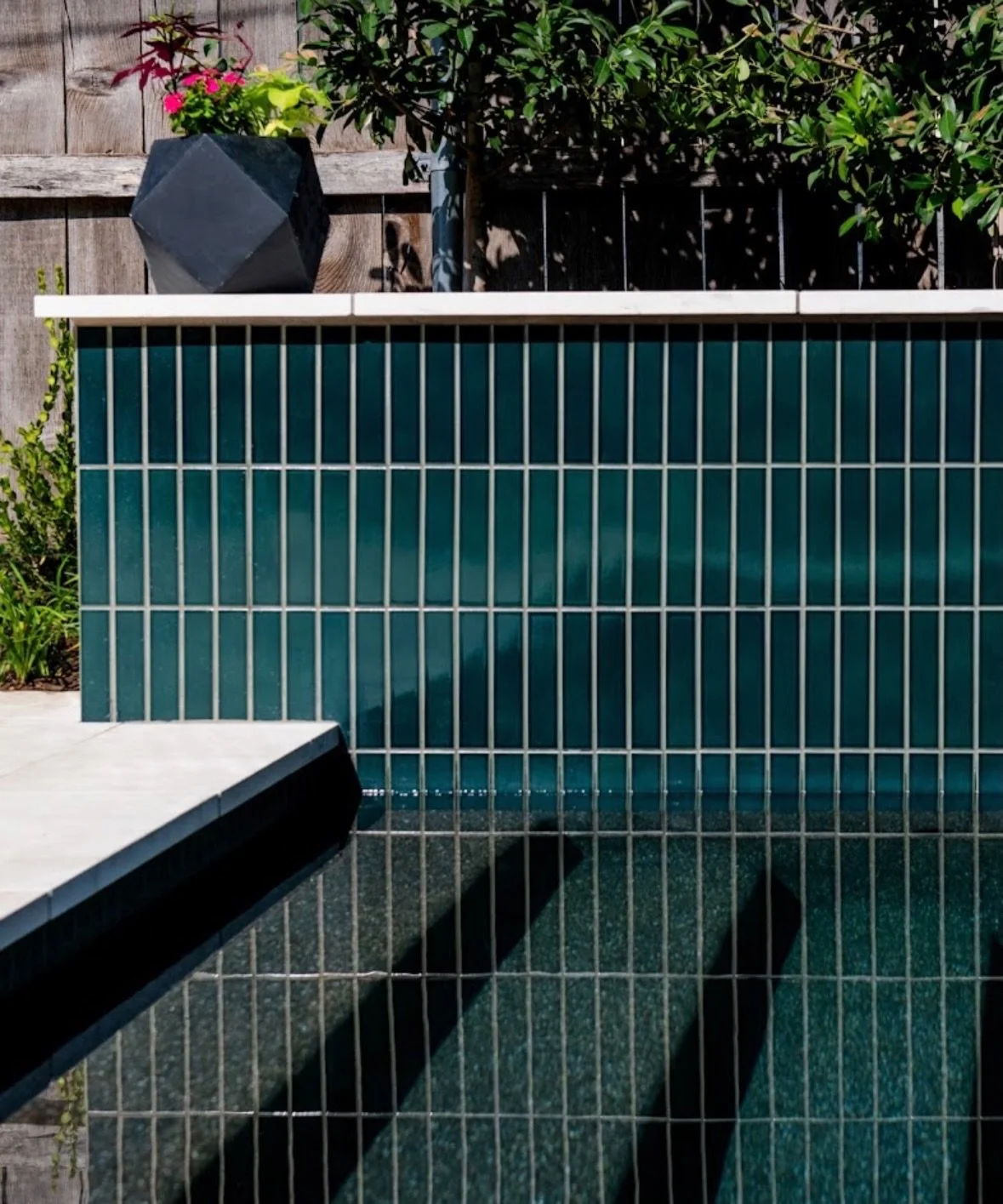 A custom Canyon Oak pool is more than a place to cool off during Texas summers - it&rsquo;s a reflection of your personal aesthetic and lifestyle! 

Let&rsquo;s work together to create a space that&rsquo;s perfectly &ldquo;you&rdquo;. Beautiful, func