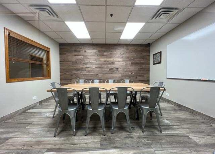 Cast Iron Commercial Use Tables for Business and Restaurants 8.png