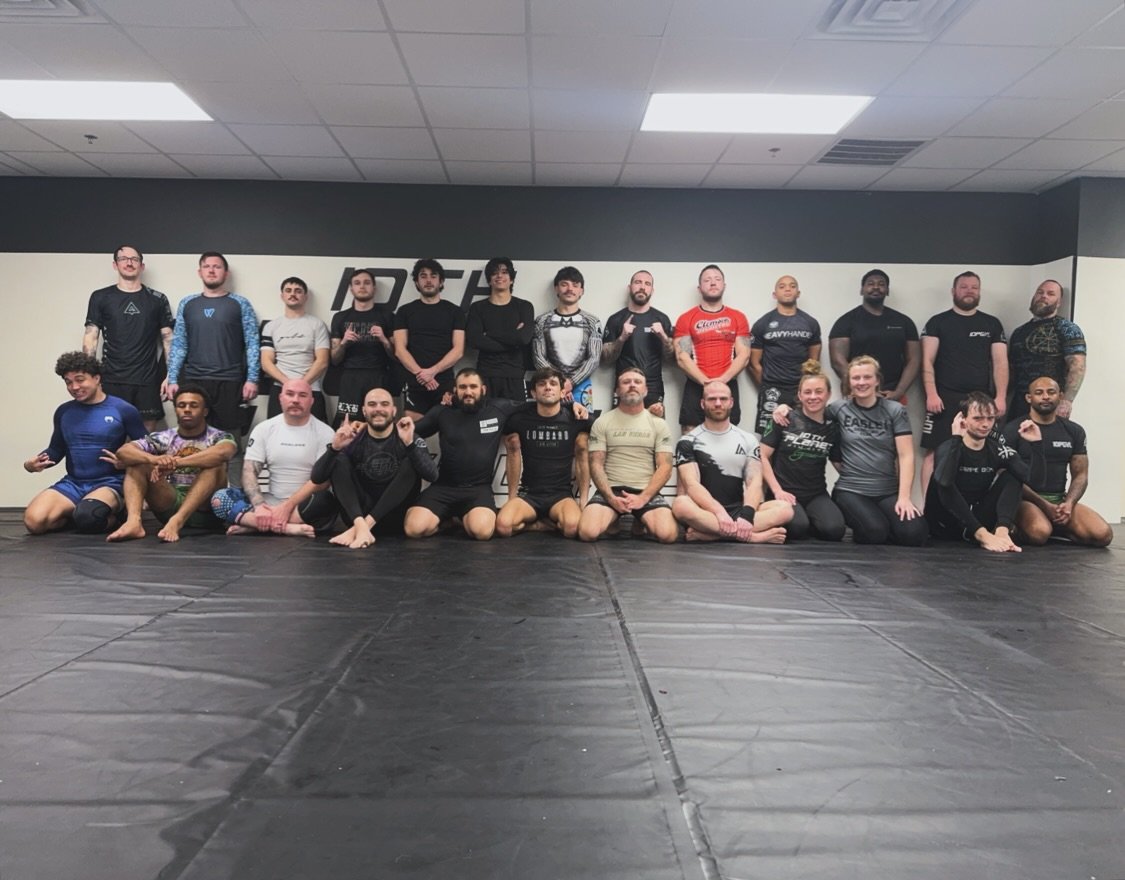 Wednesday Schedule! ⬇️
6AM: Mixed Level Jiu Jitsu
12PM: Lunchtime Jiu Jitsu
5PM: Kids Jiu Jitsu
6PM: Judo + Wrestling for Jiu Jitsu
7PM: Mixed Level Jiu Jitsu #10PGVL
#10WO #yeahTHATgreenville #Nogi #greenvillesc #10thplanetjiujitsu #gvltoday #gvl #g