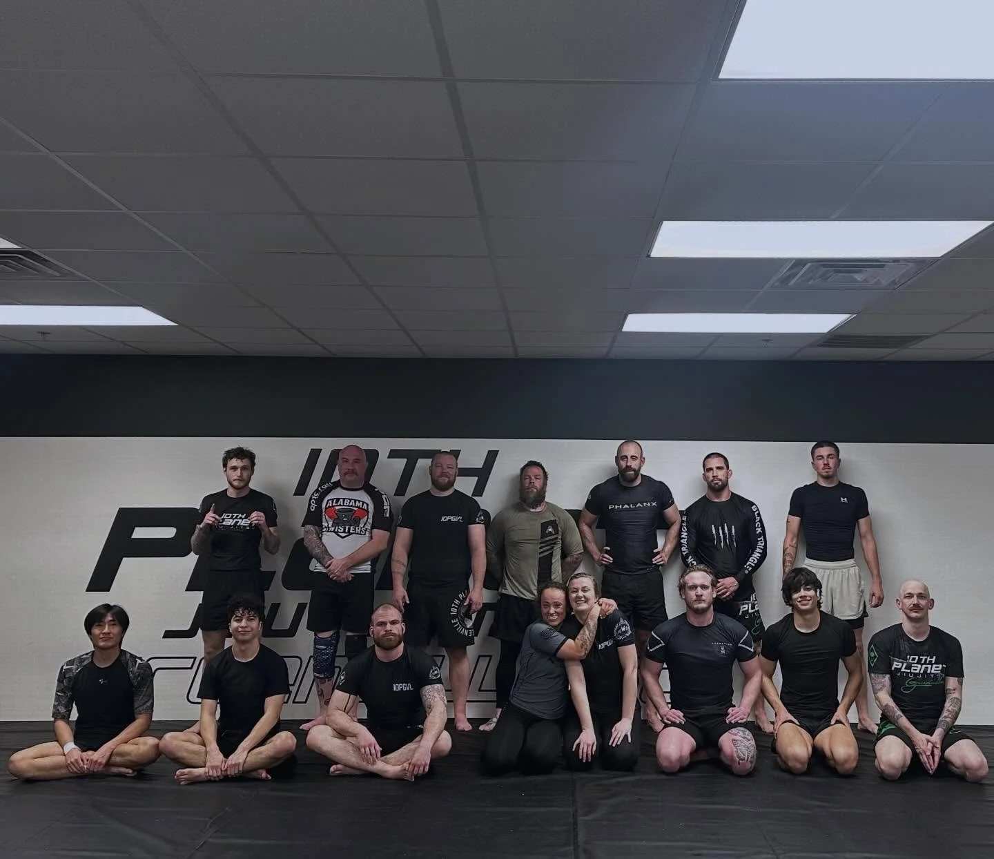 Finishing the week strong! 
Reminder we have noon class Fridays now!
Friday Schedule: ⬇️
6AM Open Mat (10P/EGC members)
12PM Lunchtime Jiu Jitsu
6PM Open Mat (non-10P/EGC blue belt &amp; up)
#10PGVL #yeahTHATgreenville #10WO
