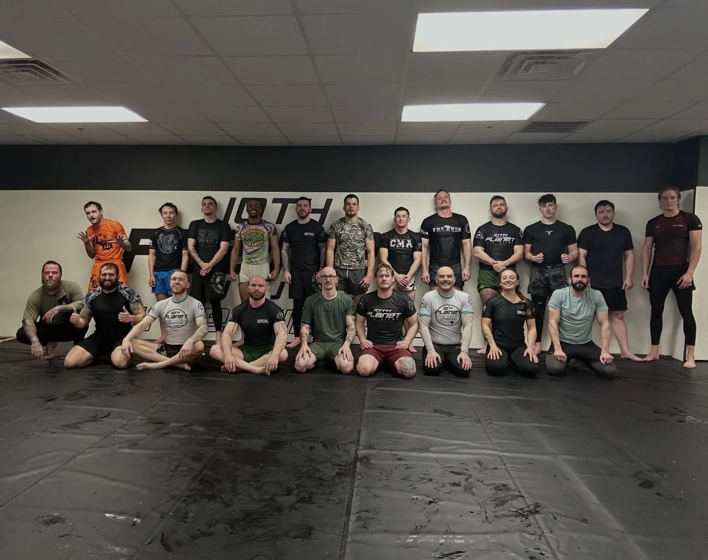 Wednesday Schedule! ⬇️
&bull; 12PM Mixed Level Jiu Jitsu
&bull; 5PM Kids Class
&bull; 6PM Takedowns for Jiu Jitsu
&bull; 7PM Mixed Level Jiu Jitsu 
#10WO #yeahTHATgreenville #Nogi #greenvilles