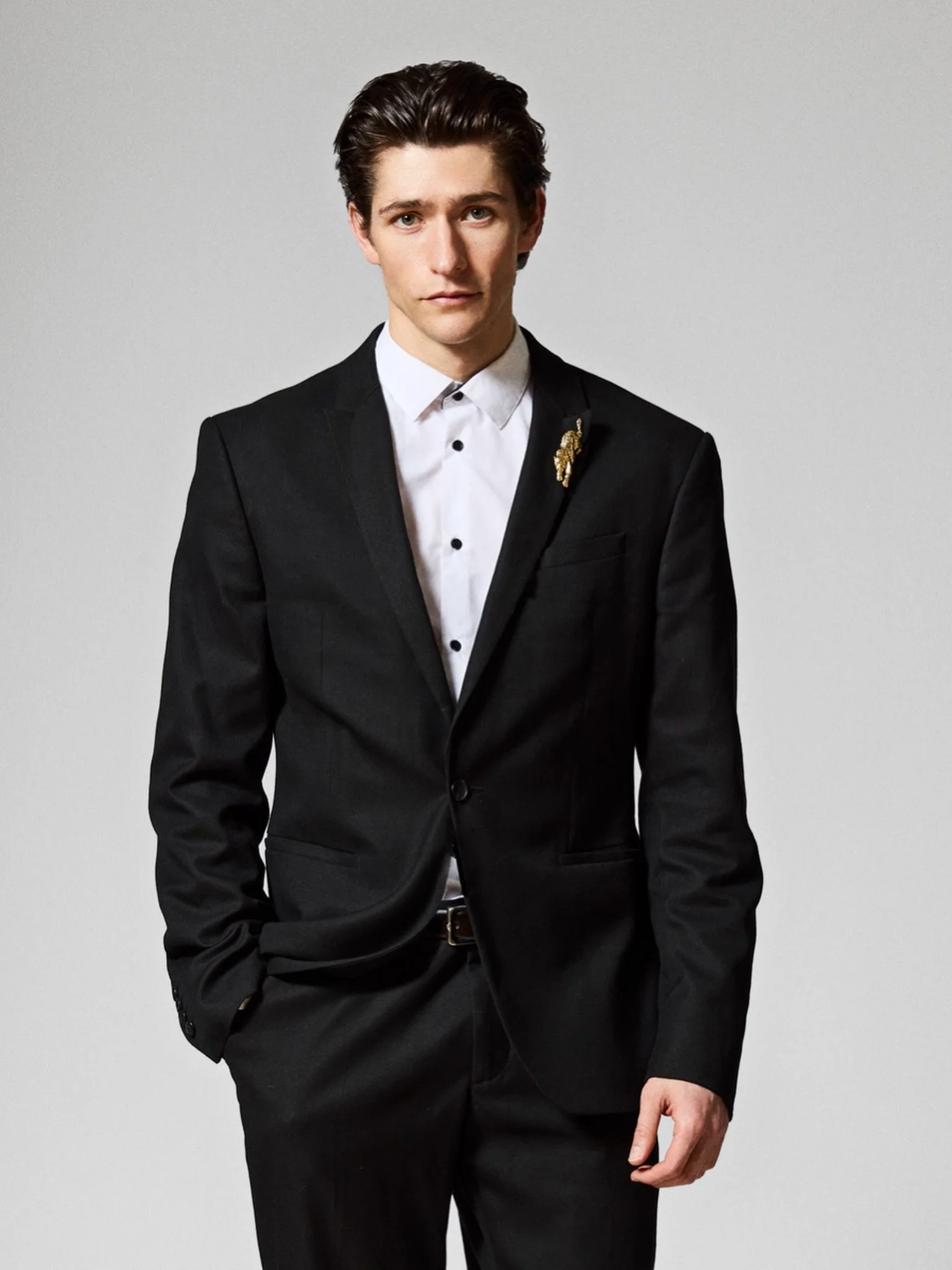Love seeing @gottadanceshow  dancer @bartonc shot by @bymatallana  wearing our Jaguar Brooch