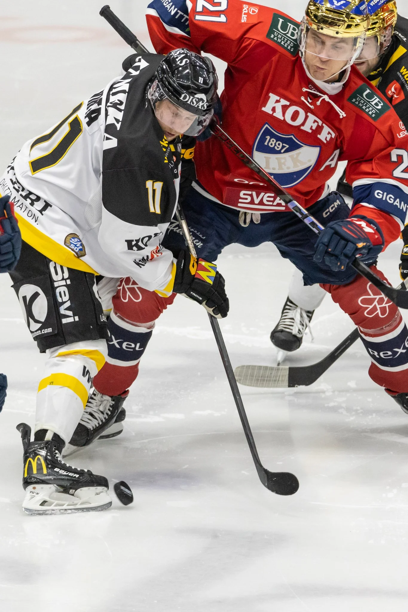 smliiga-jääkiekko-kärpät-hifk-urhelukuvaaja-helsinginjäähalli-valokuvaaja-loimaa-turku-helsinki-37.jpg