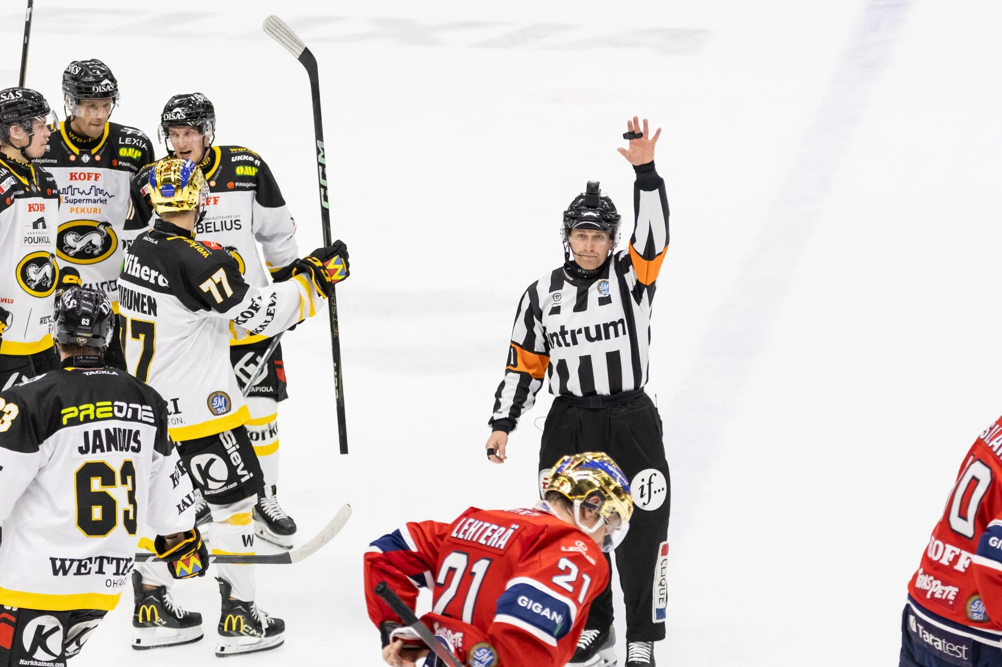 smliiga-jääkiekko-kärpät-hifk-urhelukuvaaja-helsinginjäähalli-valokuvaaja-loimaa-turku-helsinki-111.jpg