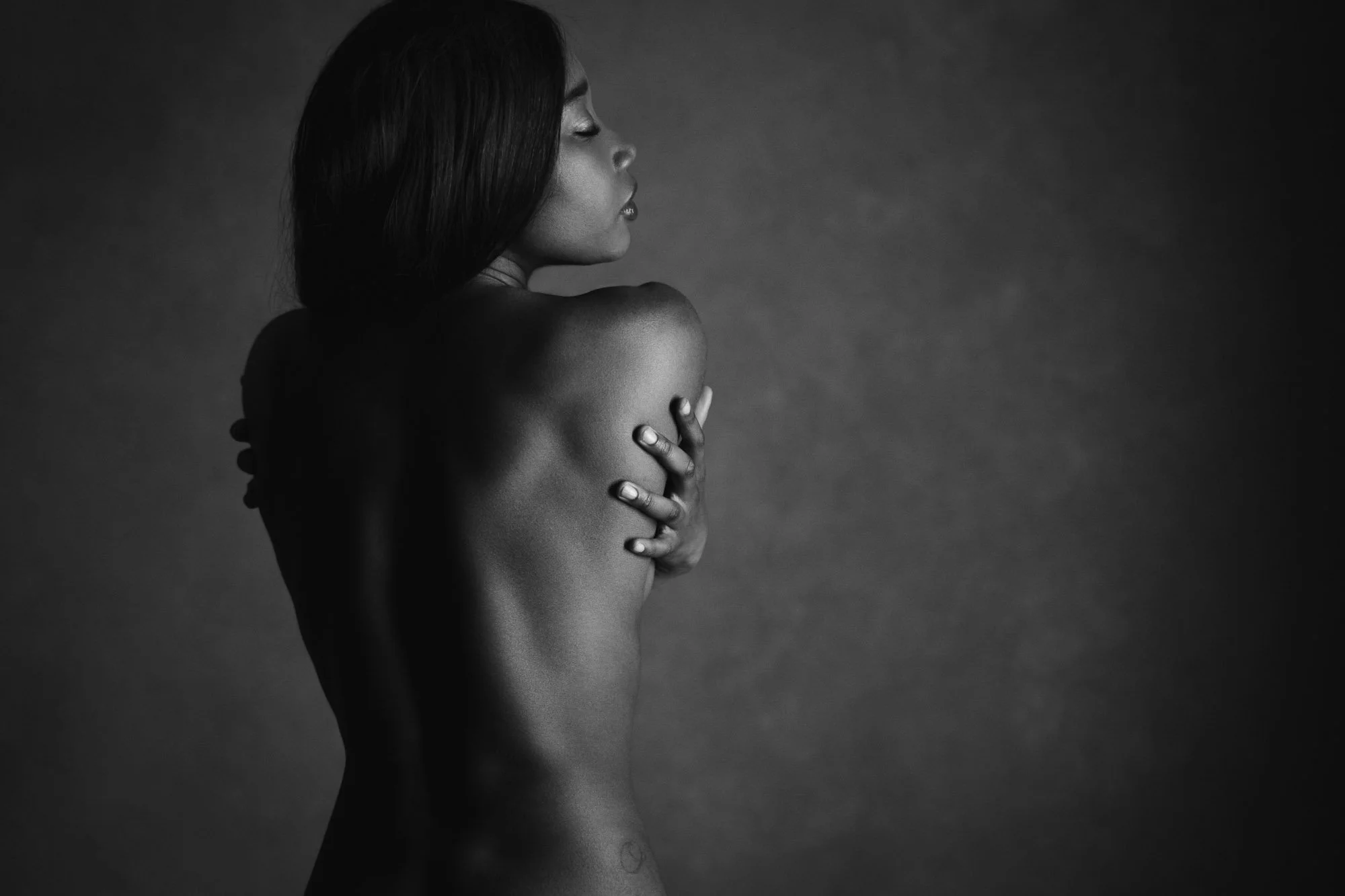 artistic boudoir photography implied nude woman Chicago