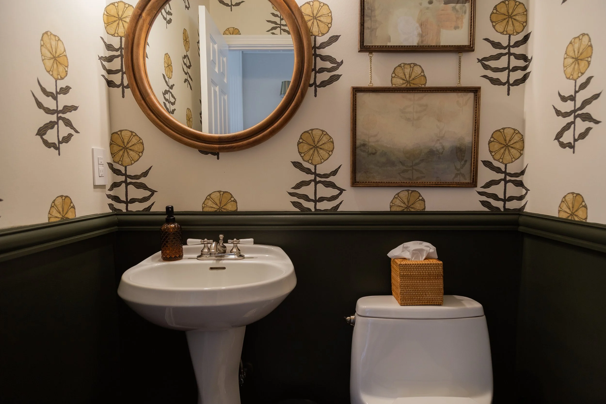 3.3 The Powder Room