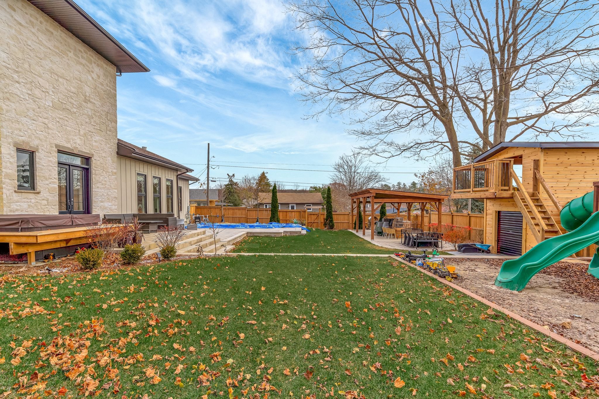  122-88 Bridge St, Prince Edward, ON.jpg