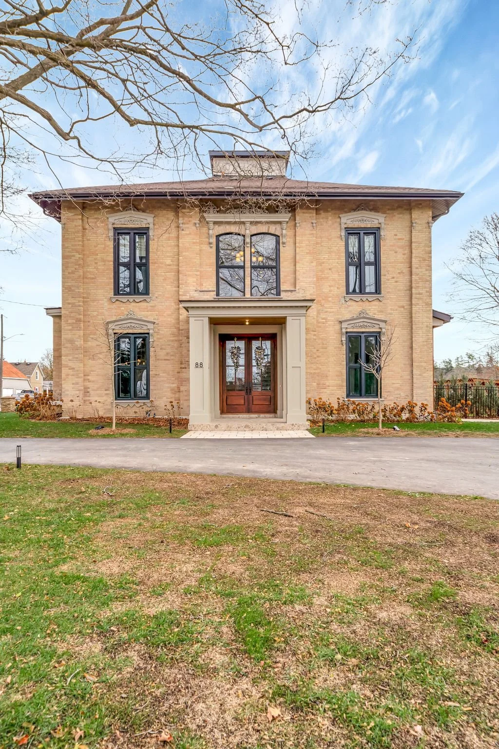  25-88 Bridge St, Prince Edward, ON.jpg