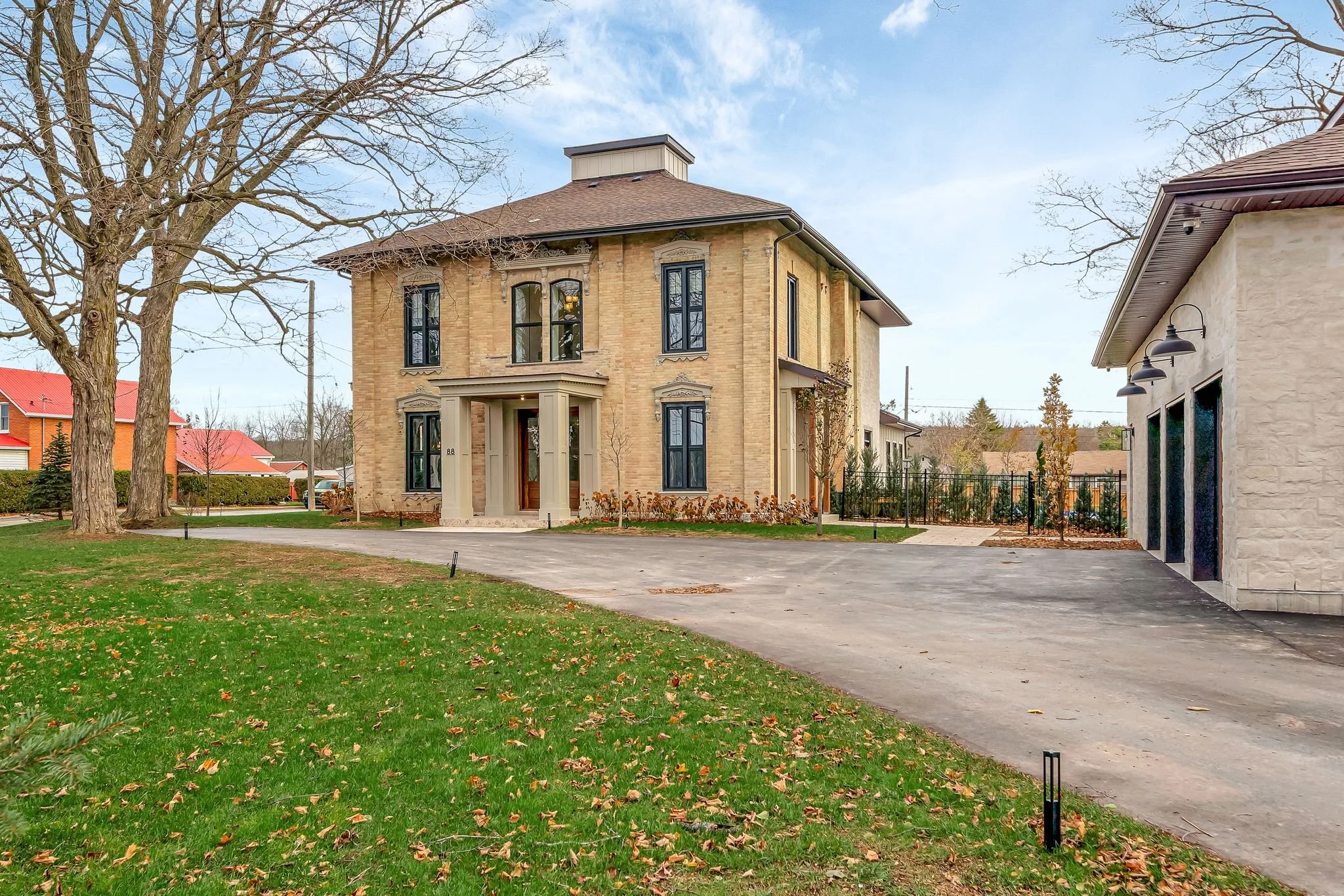  21-88 Bridge St, Prince Edward, ON.jpg