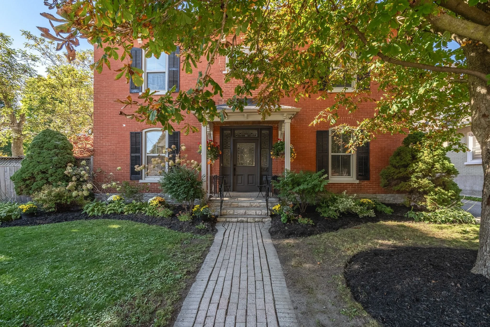 246 Charles Street - BELLEIVLLE