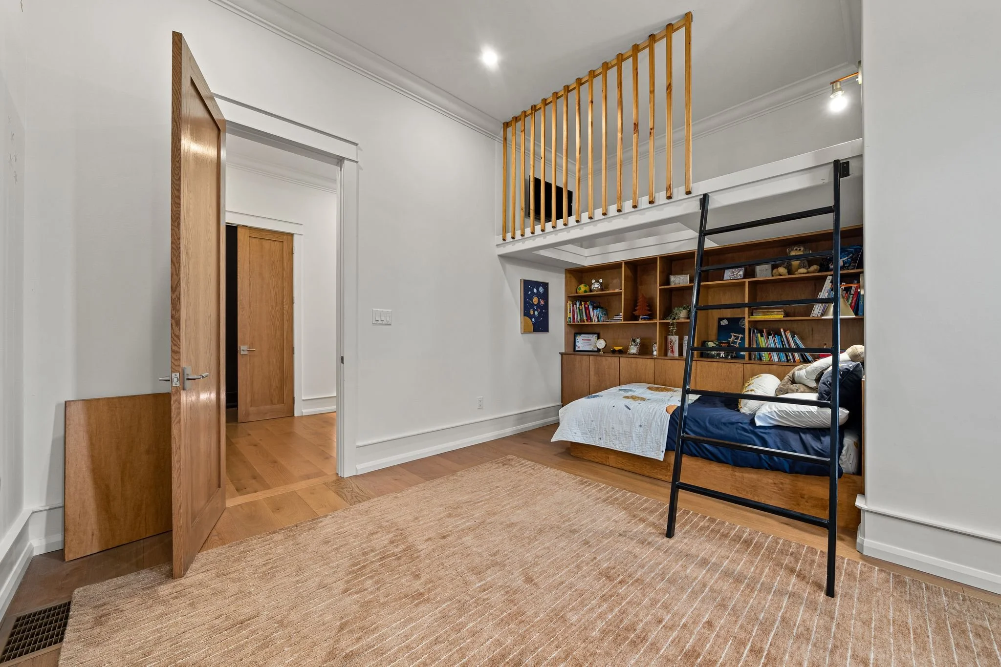  97-88 Bridge St, Prince Edward, ON.jpg