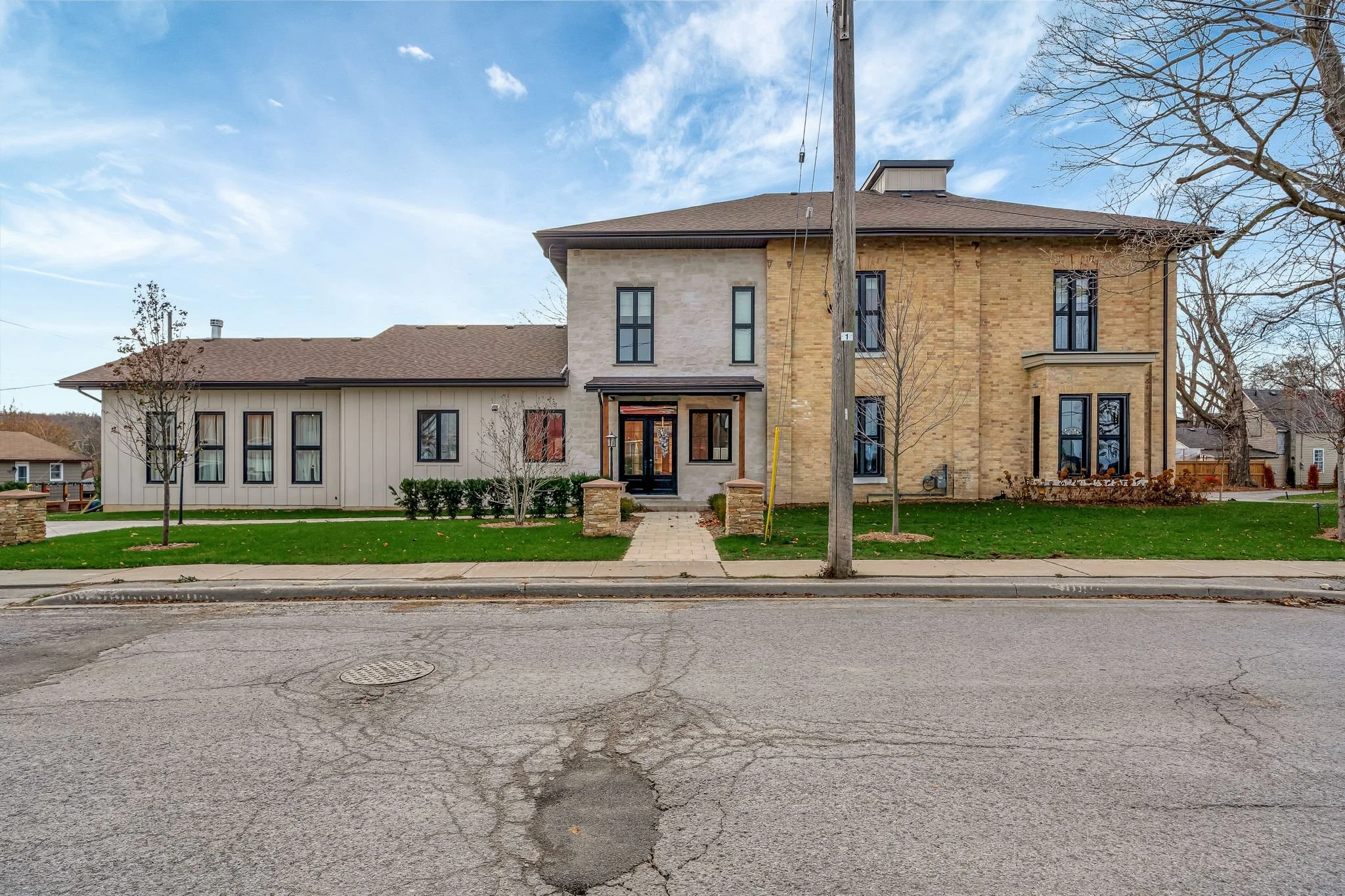  29-88 Bridge St, Prince Edward, ON.jpg